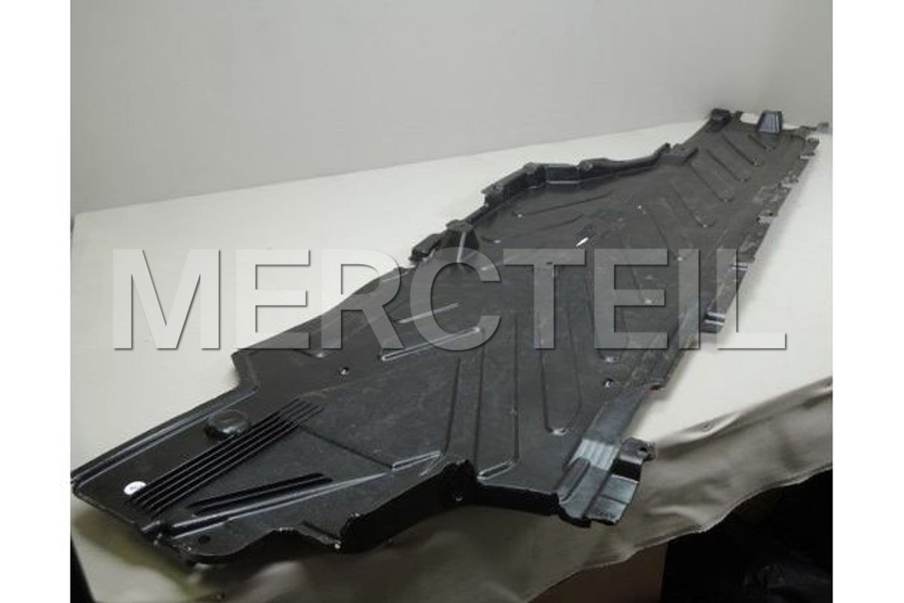 Buy the spare part Mercedes-Benz A2056840200 cover substructure
