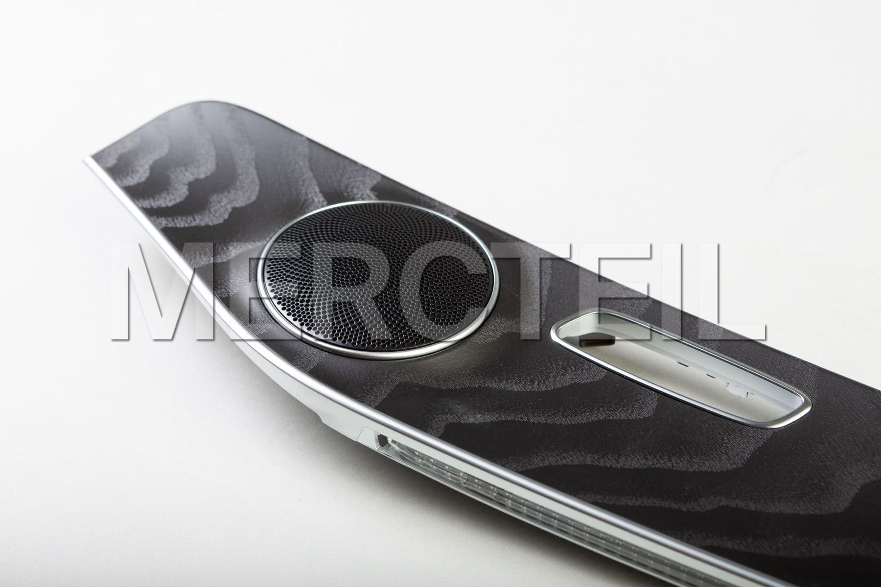 Kaufen Sie das Ersatzteil Mercedes-Benz A2057201880 zierleiste 