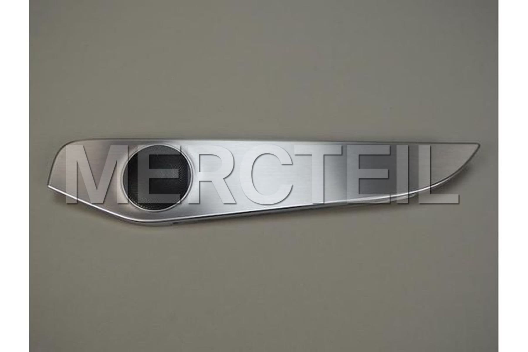 A2057308222 MERCEDES-BENZ TRIM STRIP