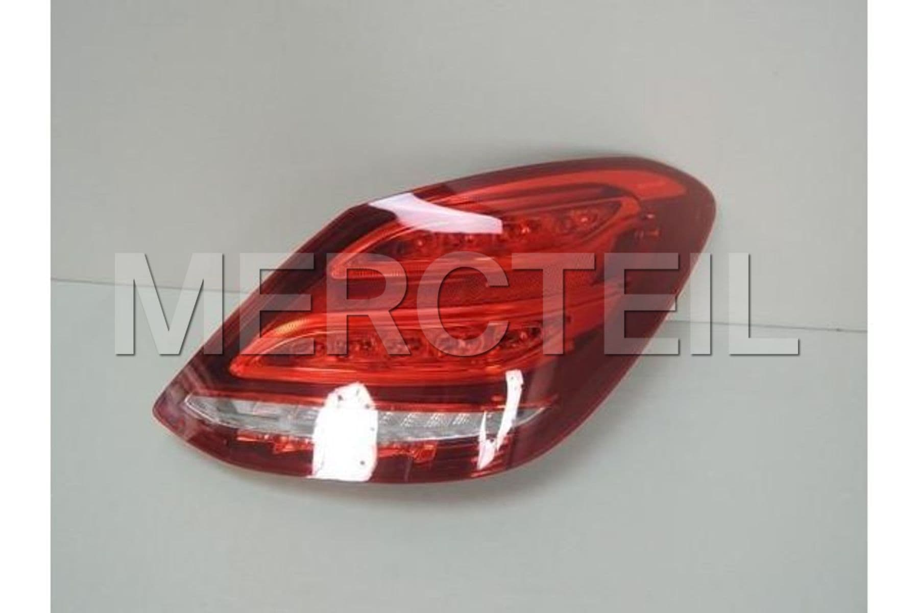 A2059061457 MERCEDES-BENZ REAR LAMP COMBINATION