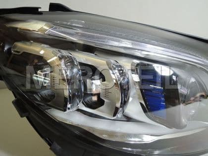 Buy the spare part Mercedes-Benz A2059069605 headlamp unit