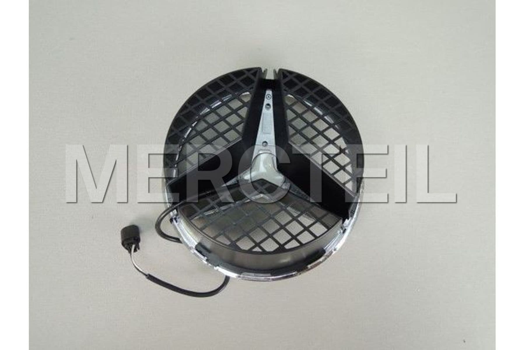 Buy the spare part Mercedes-Benz A2078170416 mercedes star