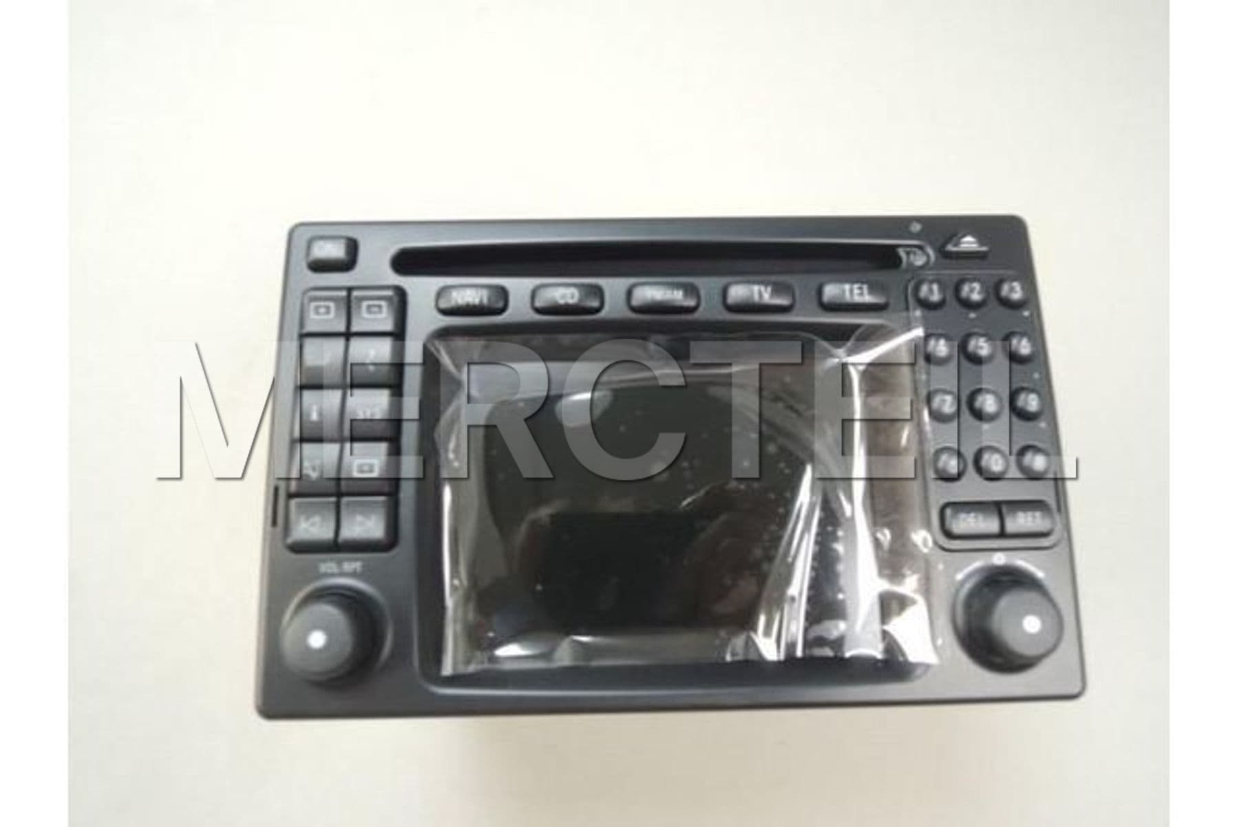 Buy the spare part Mercedes-Benz A208820378980 control panel