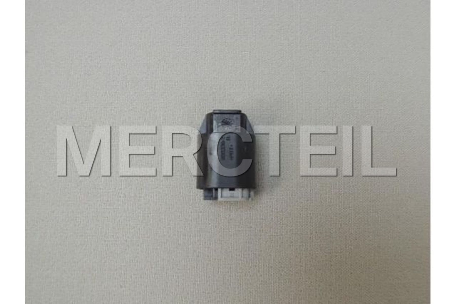 A2105402081 MERCEDES-BENZ RECEPTACLE HOUSING