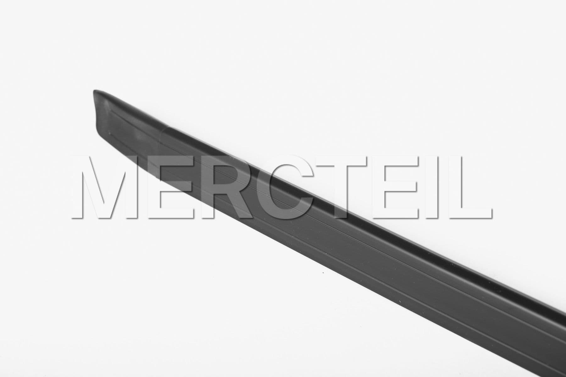 A2106800174 MERCEDES-BENZ PROTECTIVE STRIP