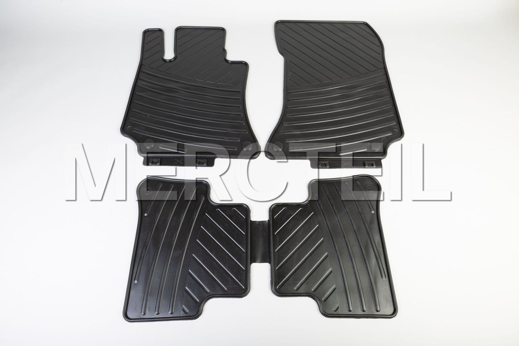 Buy the spare part MercedesBenz A21268062029G33 mat