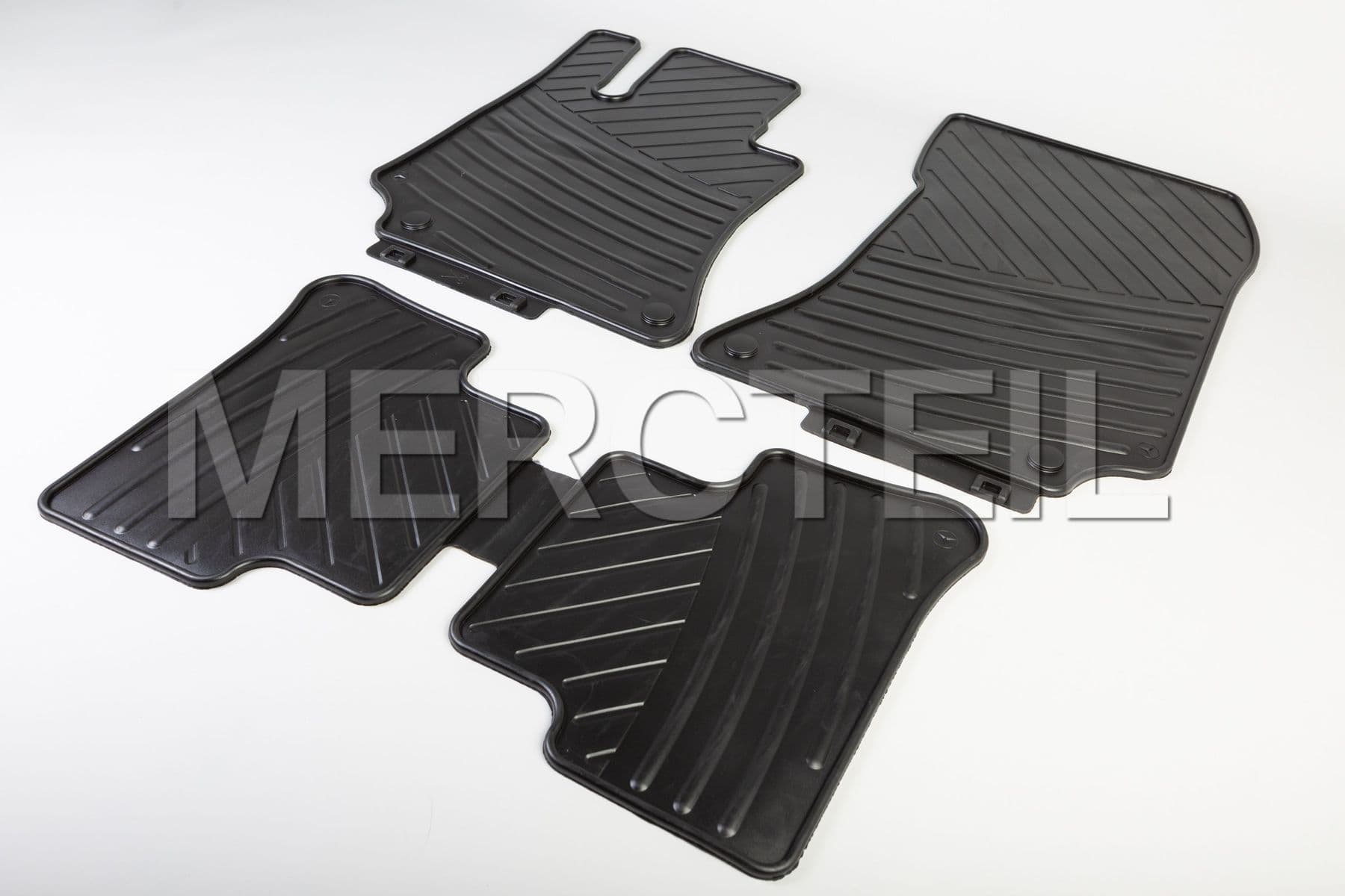 A21268062029G33 MERCEDES-BENZ FUSSMATTE