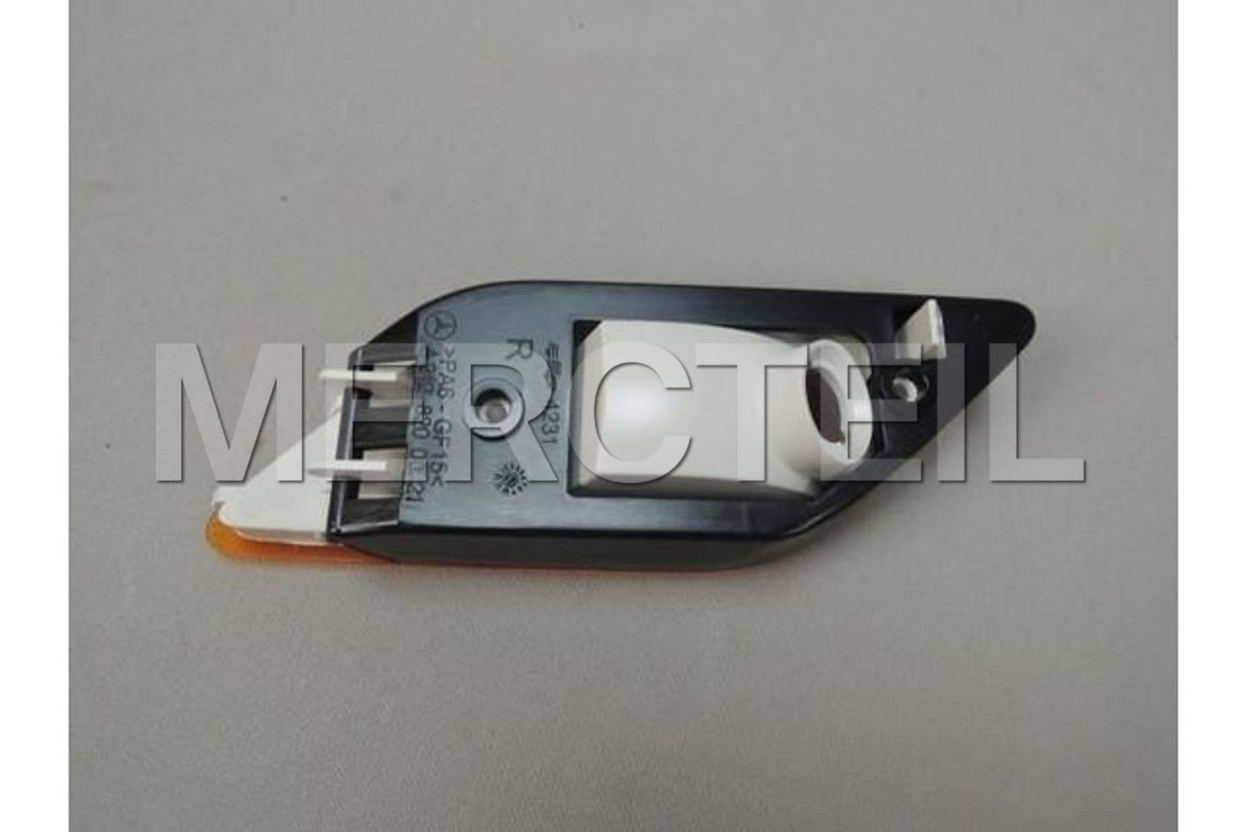 A2128200021 MERCEDES-BENZ TURN SIGNAL LAMP