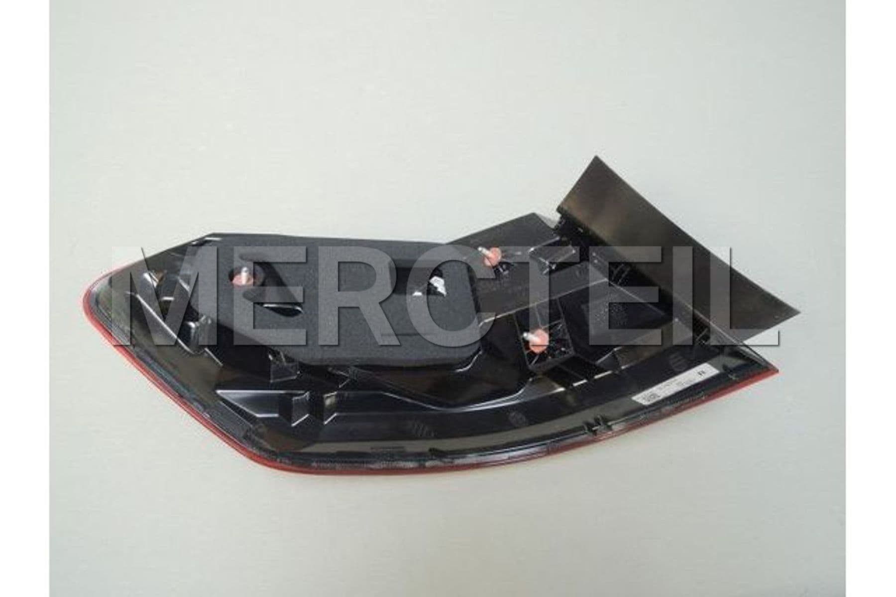 A2129060803 MERCEDES-BENZ REAR LAMP COMBINATION