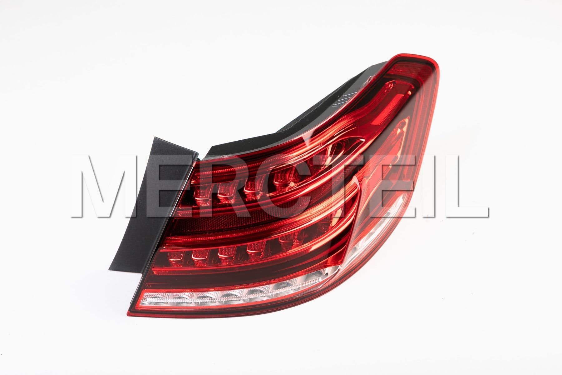 A212906080364 MERCEDES-BENZ REAR LAMP COMBINATION
