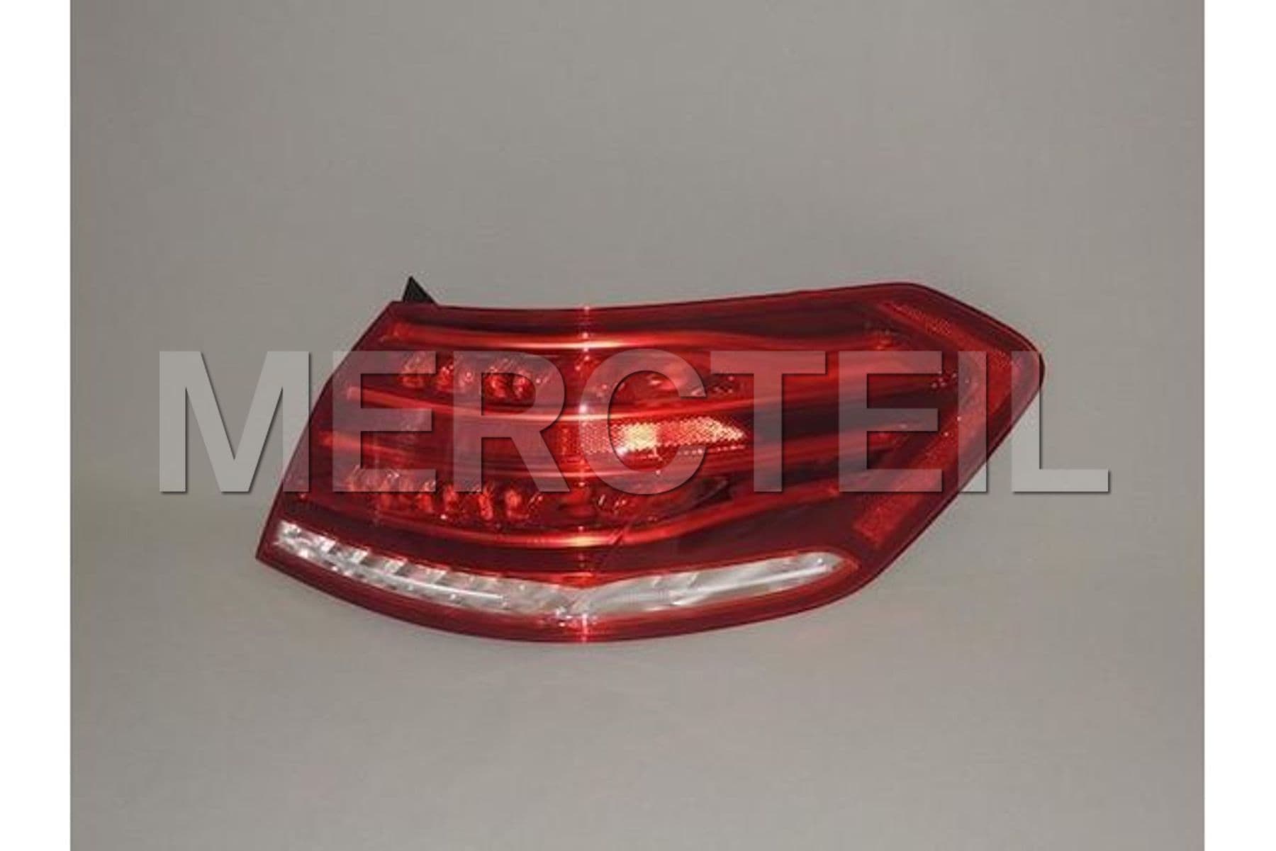 A2129068802 MERCEDES-BENZ REAR LAMP COMBINATION