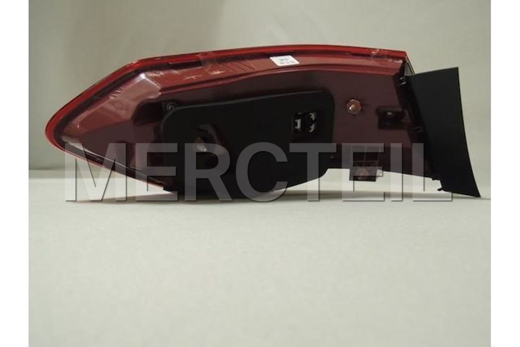 A2129068802 MERCEDES-BENZ REAR LAMP COMBINATION