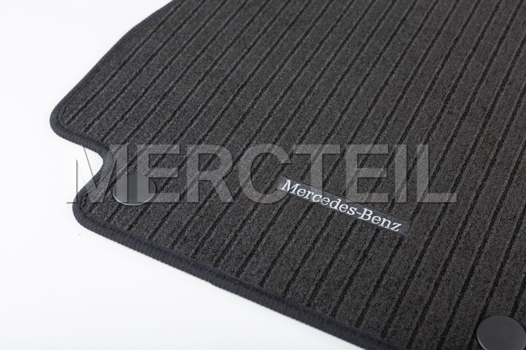 Kaufen Sie das Ersatzteil Mercedes-Benz A21368016029G32 fussmatte