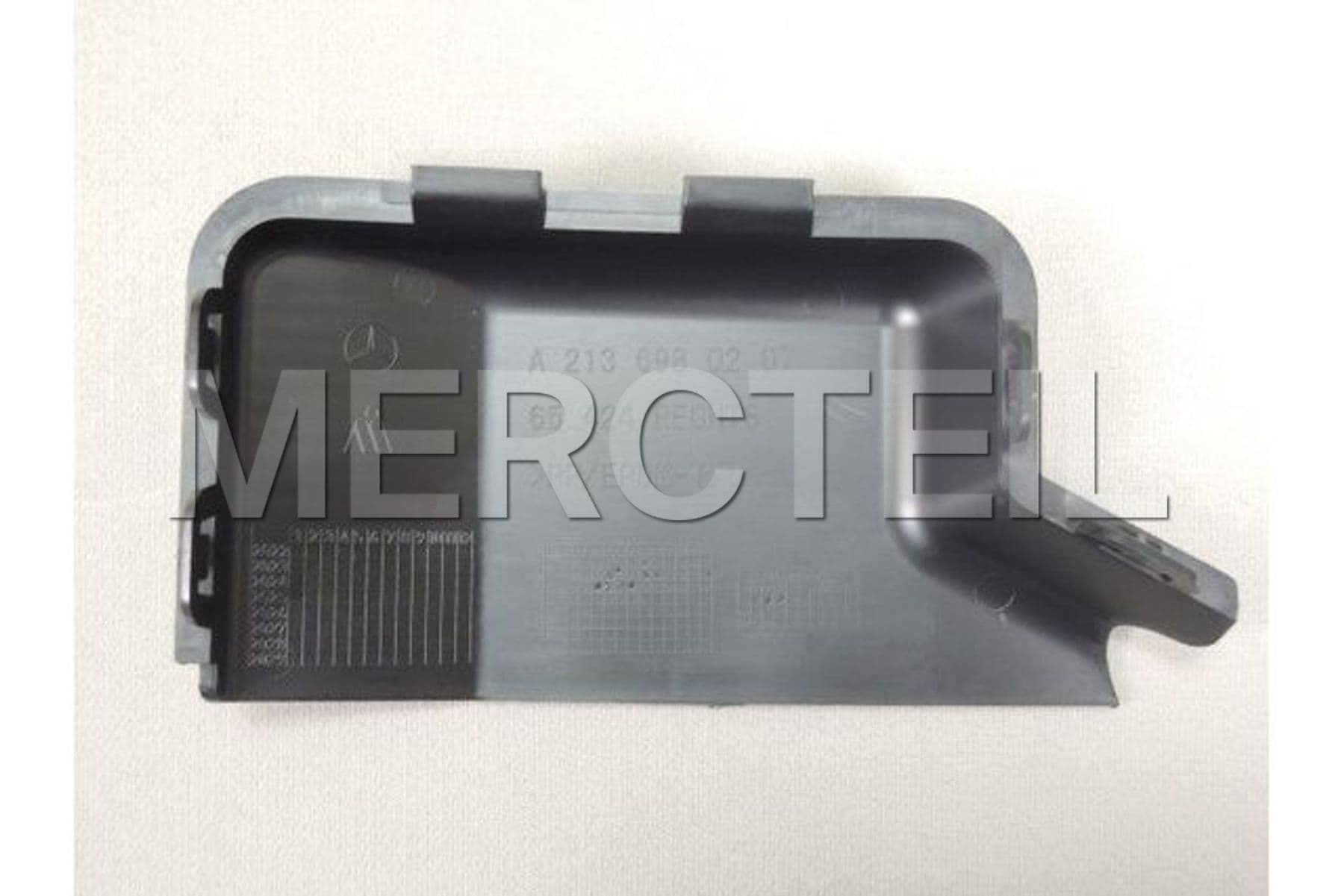 Buy the spare part Mercedes-Benz A2136980207 cover diagonal strut