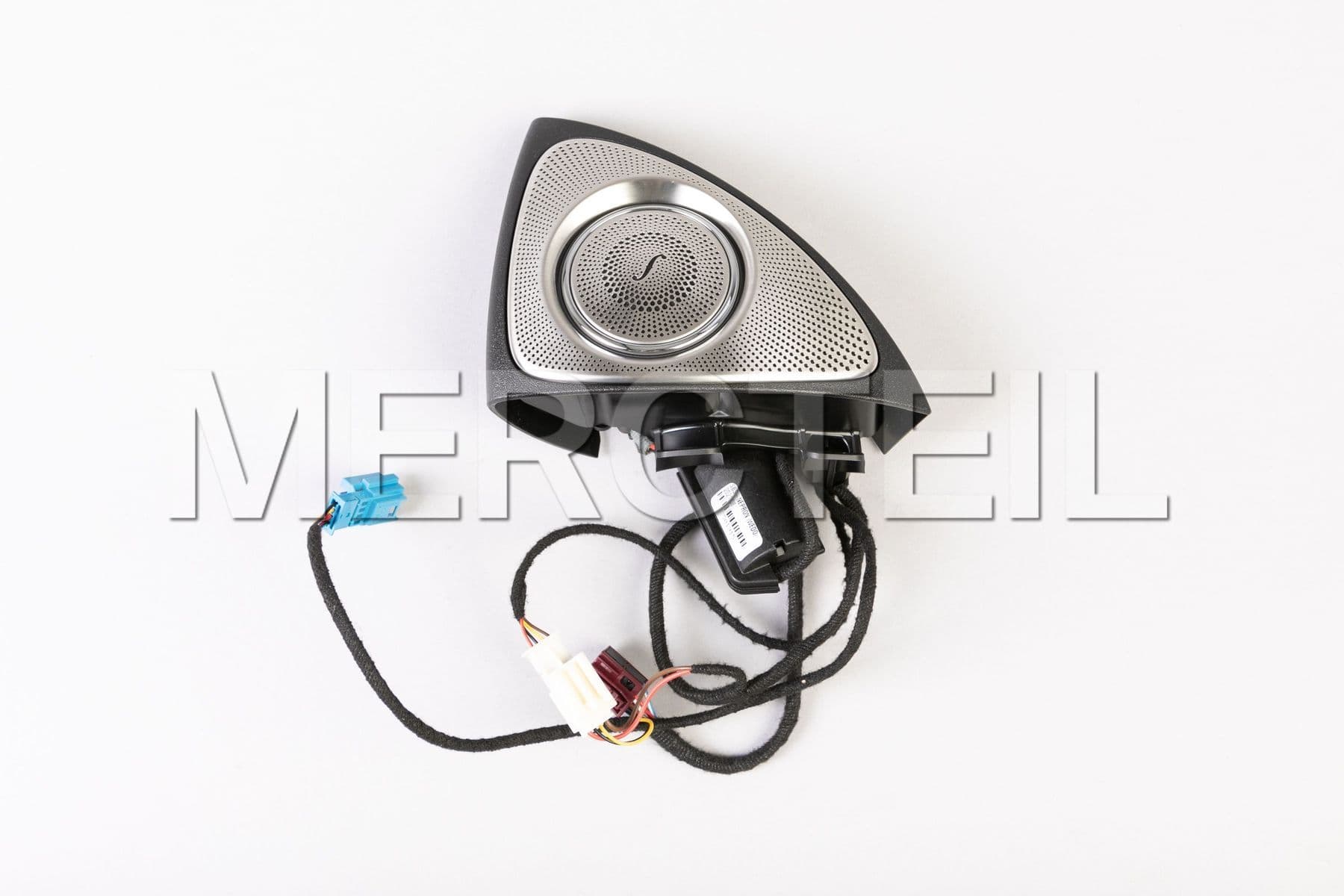 Buy the spare part Mercedes-Benz A21372023129051 trim window frame