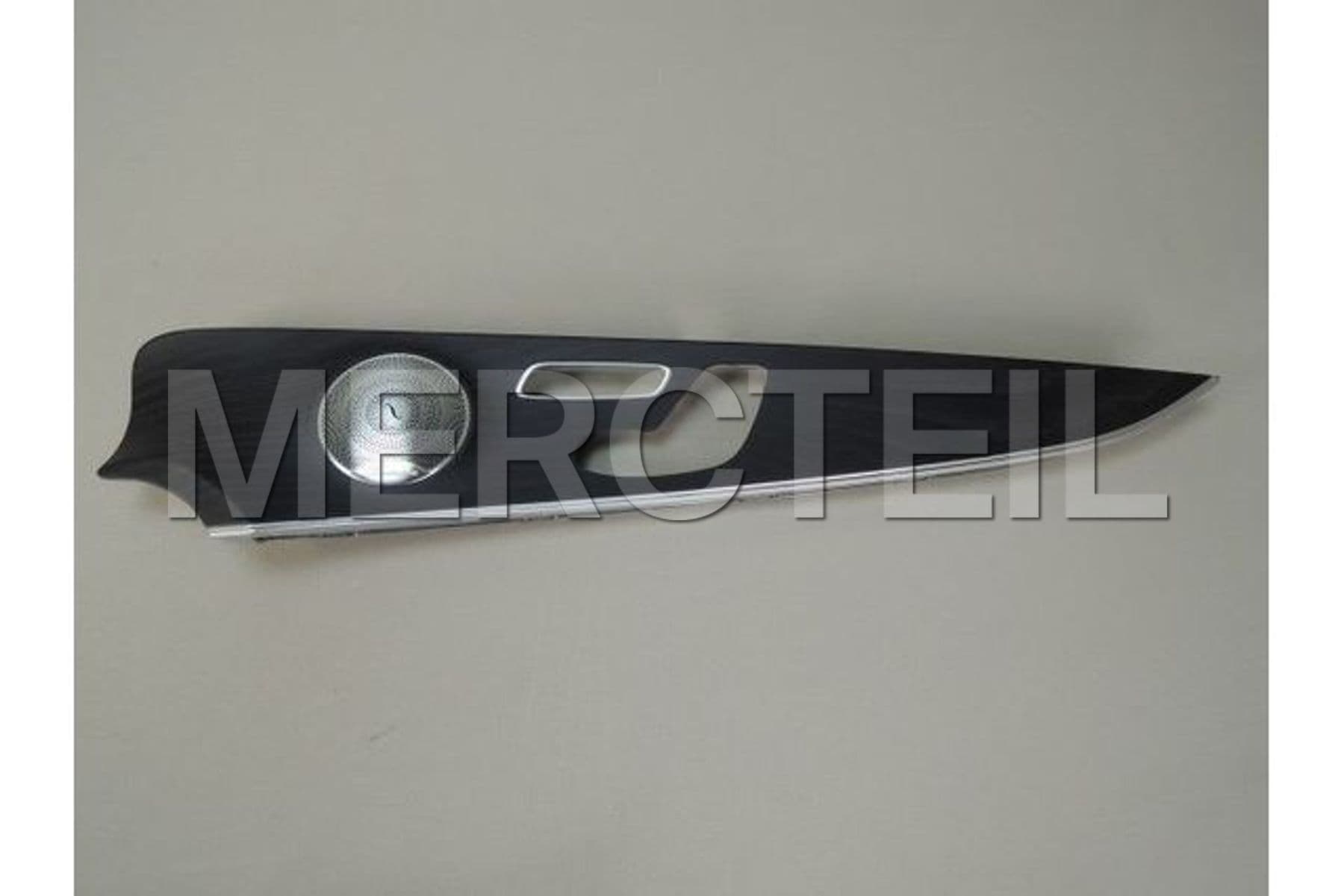 A2137206803 MERCEDES-BENZ TRIM STRIP