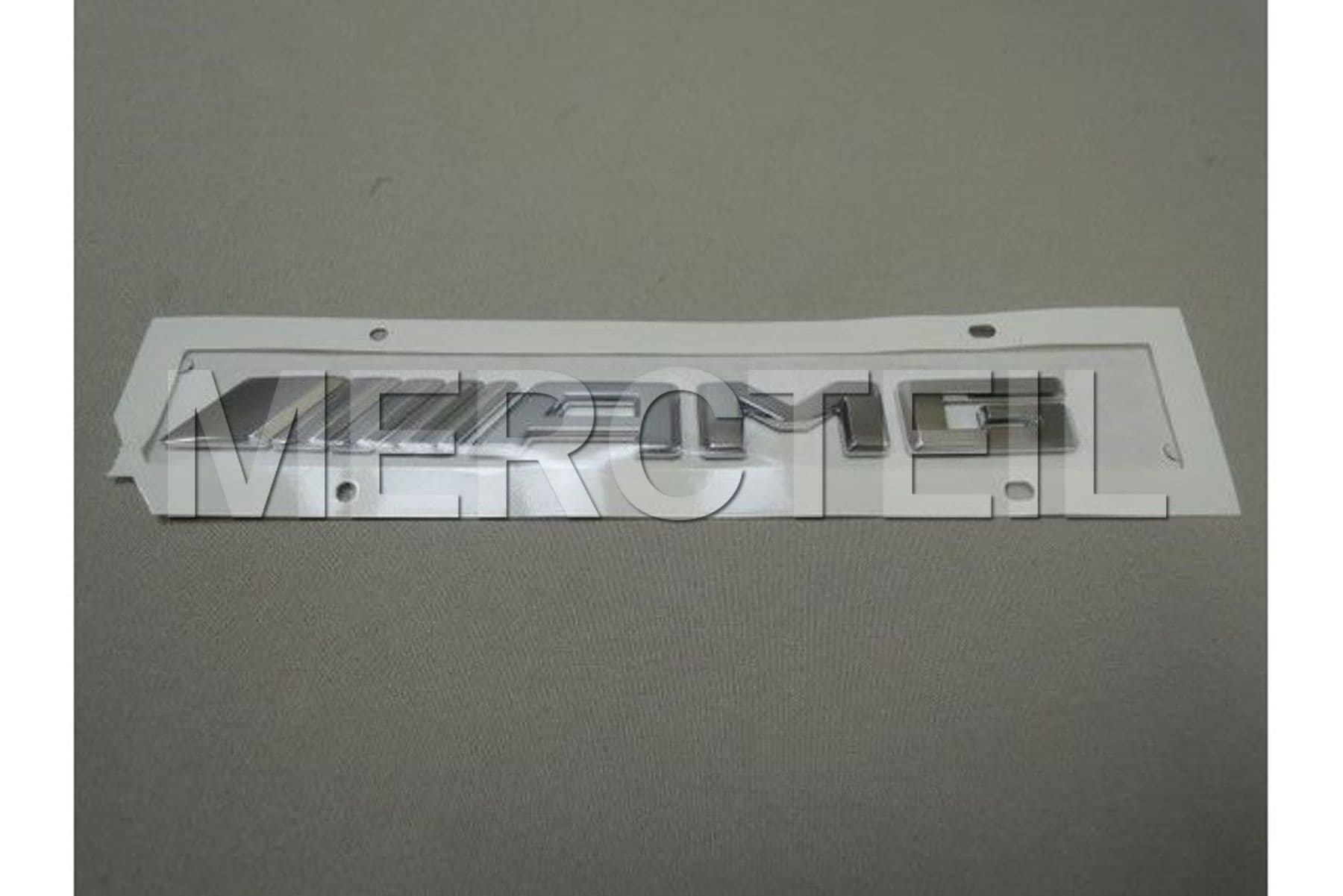 A2138170400 MERCEDES-BENZ TS MODEL PLATE