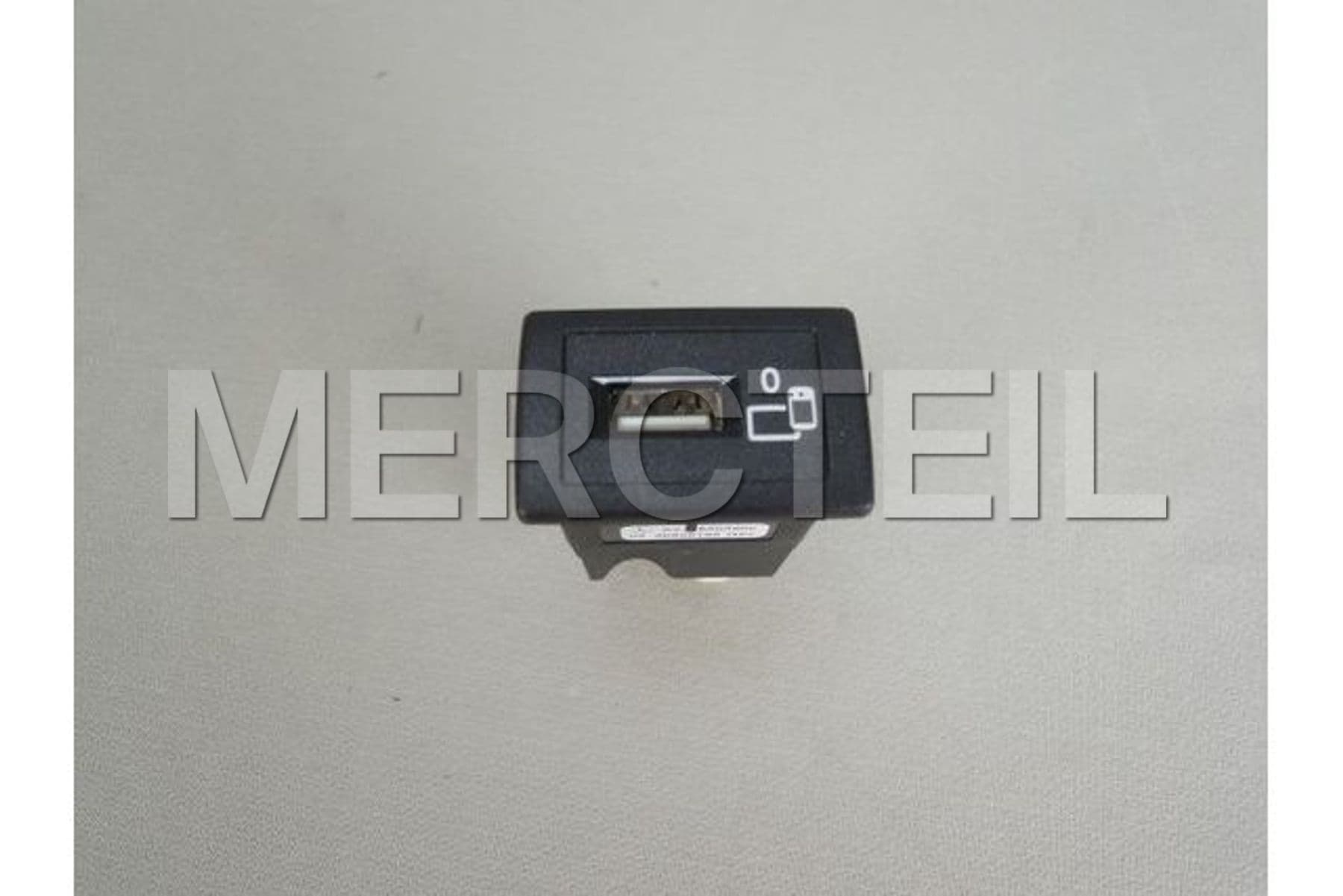 A2138203200 MERCEDES-BENZ MULTIMEDIA CONN. UNIT