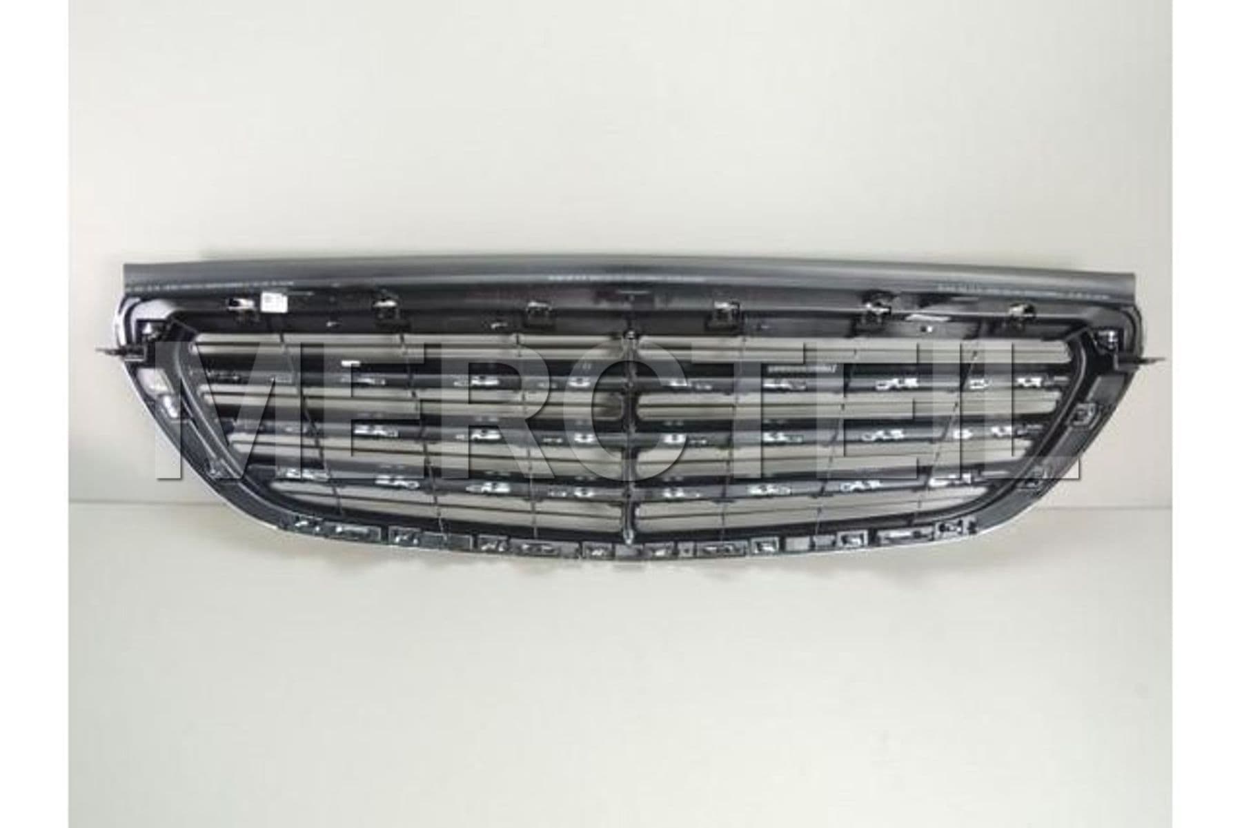 A21388006839040 MERCEDES-BENZ RADIATOR TRIM