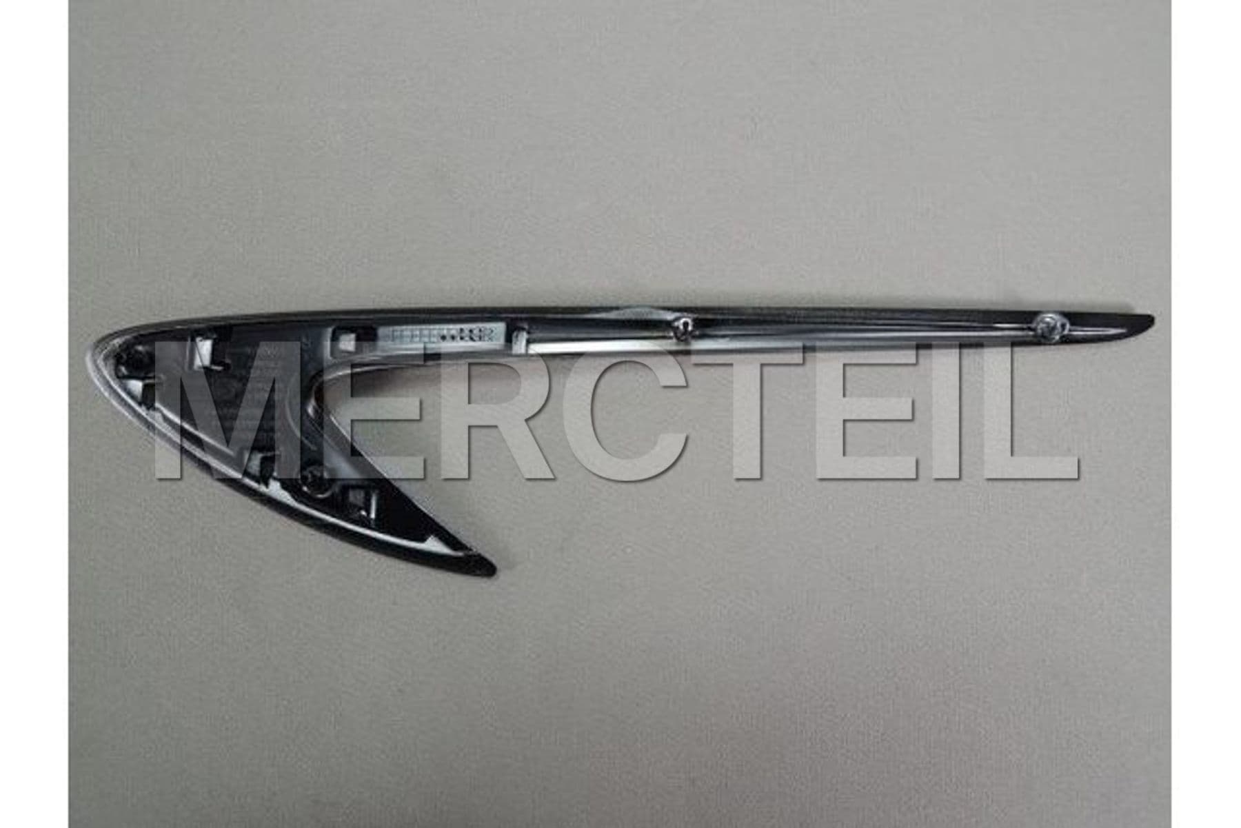 A2138804601 MERCEDES-BENZ TRIM STRIP