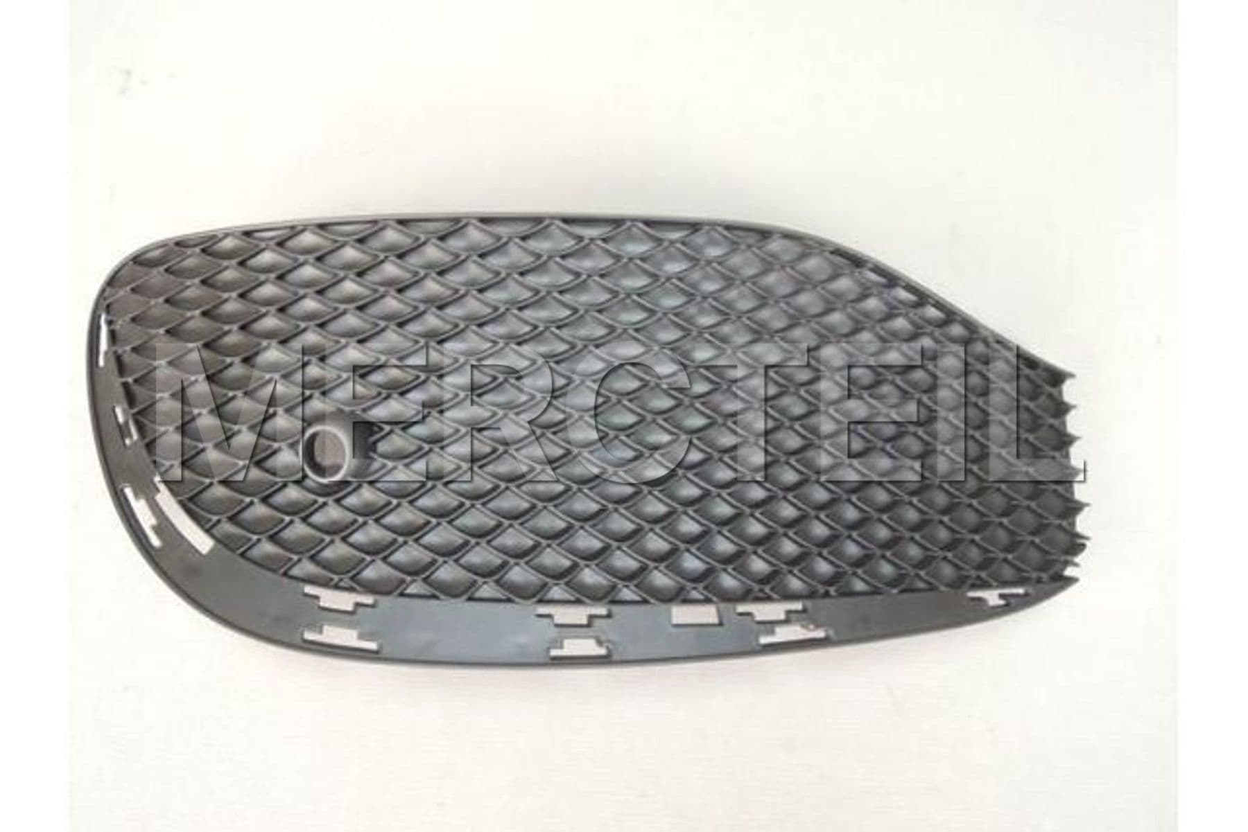 Buy the spare part Mercedes-Benz A2138851122 cover bumper area