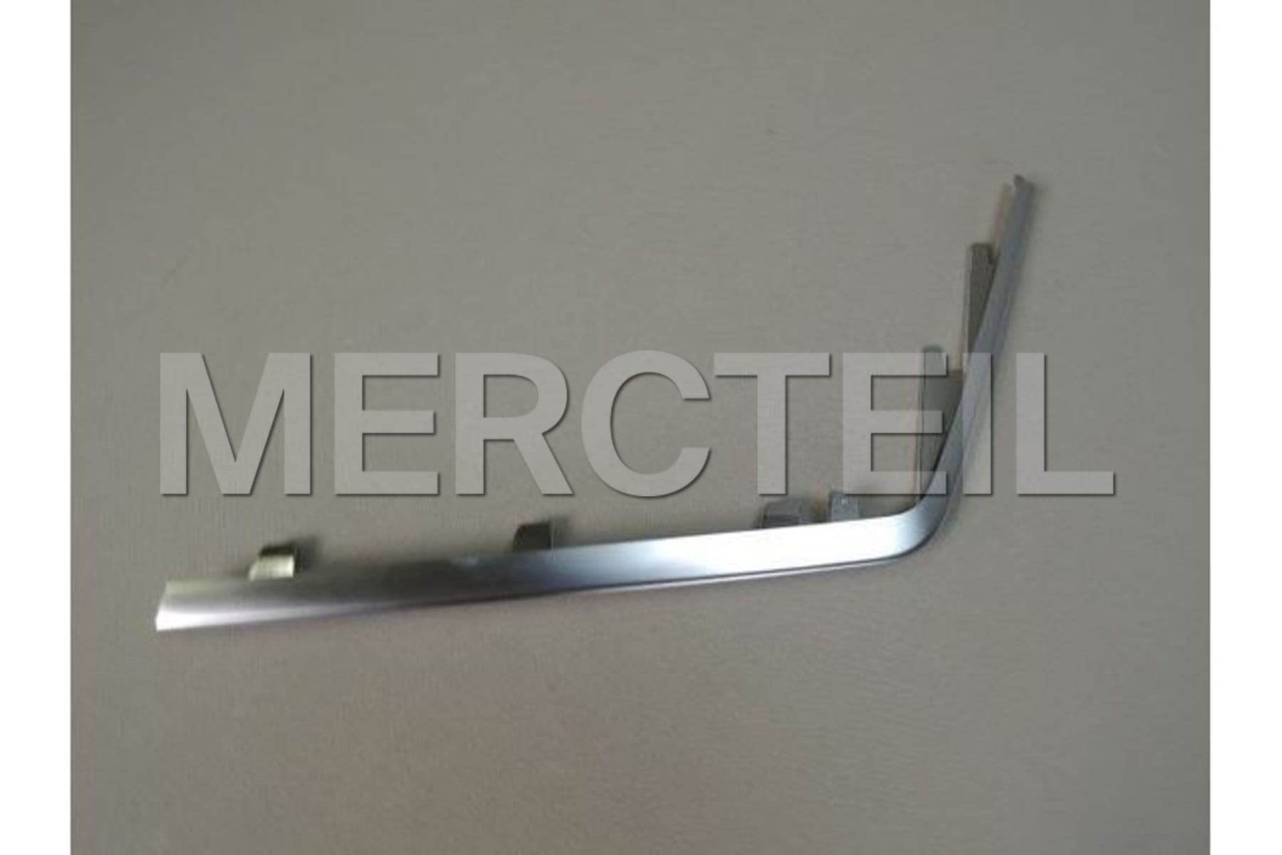 A2138854901 MERCEDES-BENZ TRIM STRIP