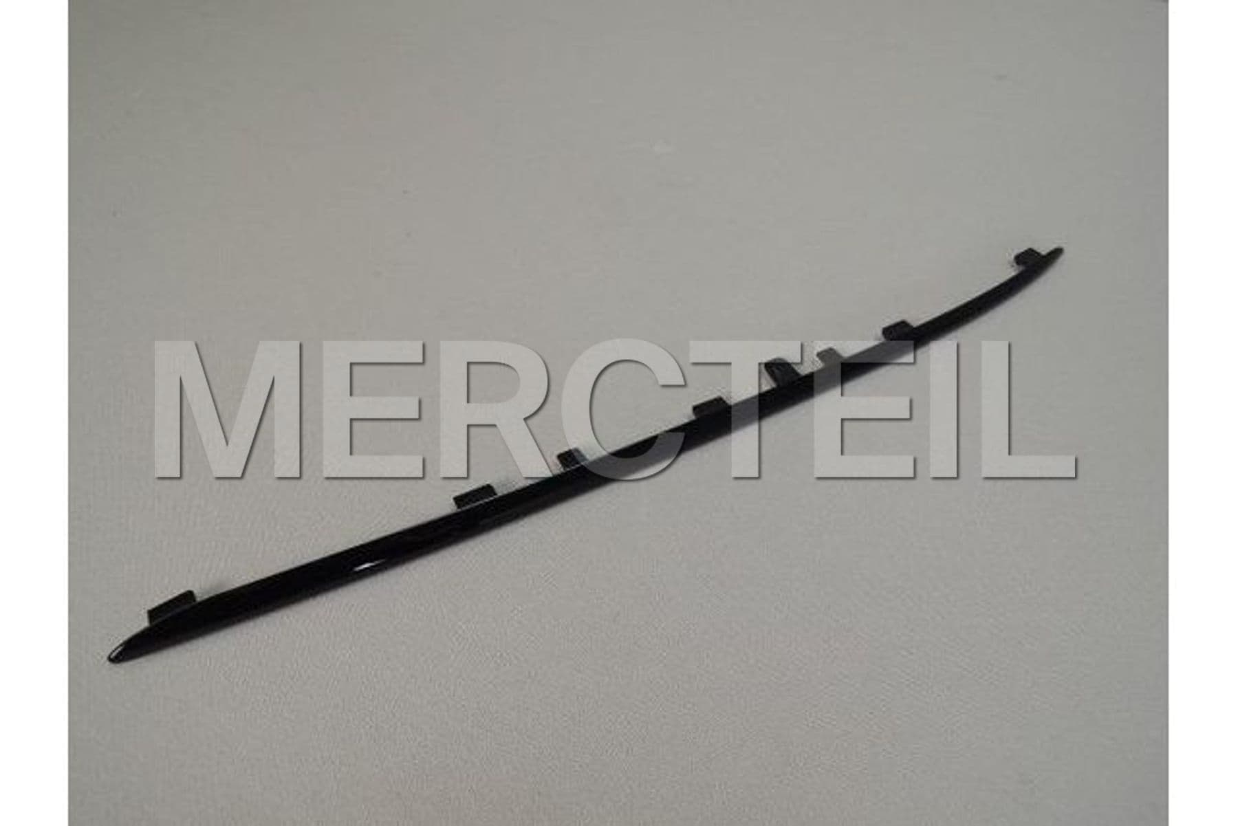 A2138858501 MERCEDES-BENZ ZIERBLENDE