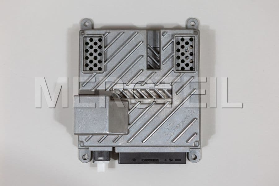 Buy the spare part Mercedes-Benz A2139002729 control unit complete