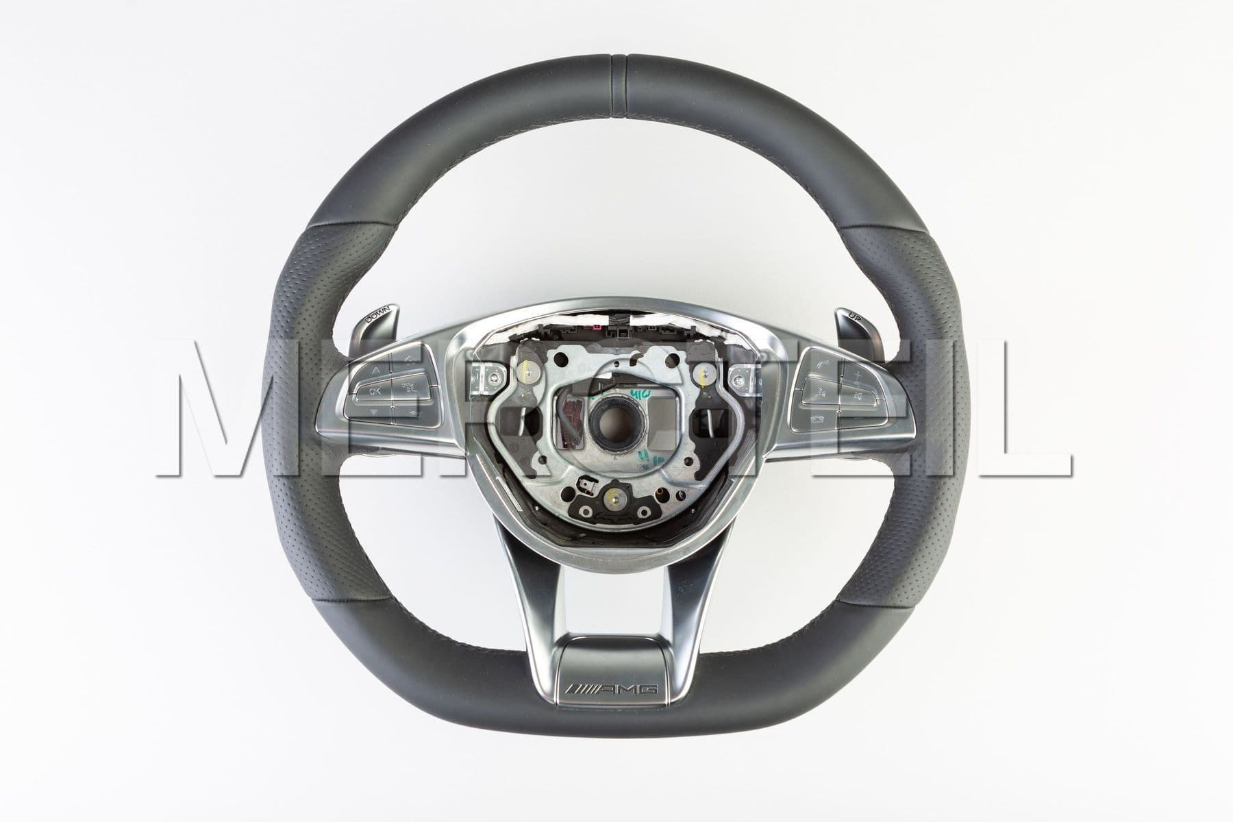A21746027039E38 MERCEDES-BENZ 3-SPOKE STEERING WHEEL