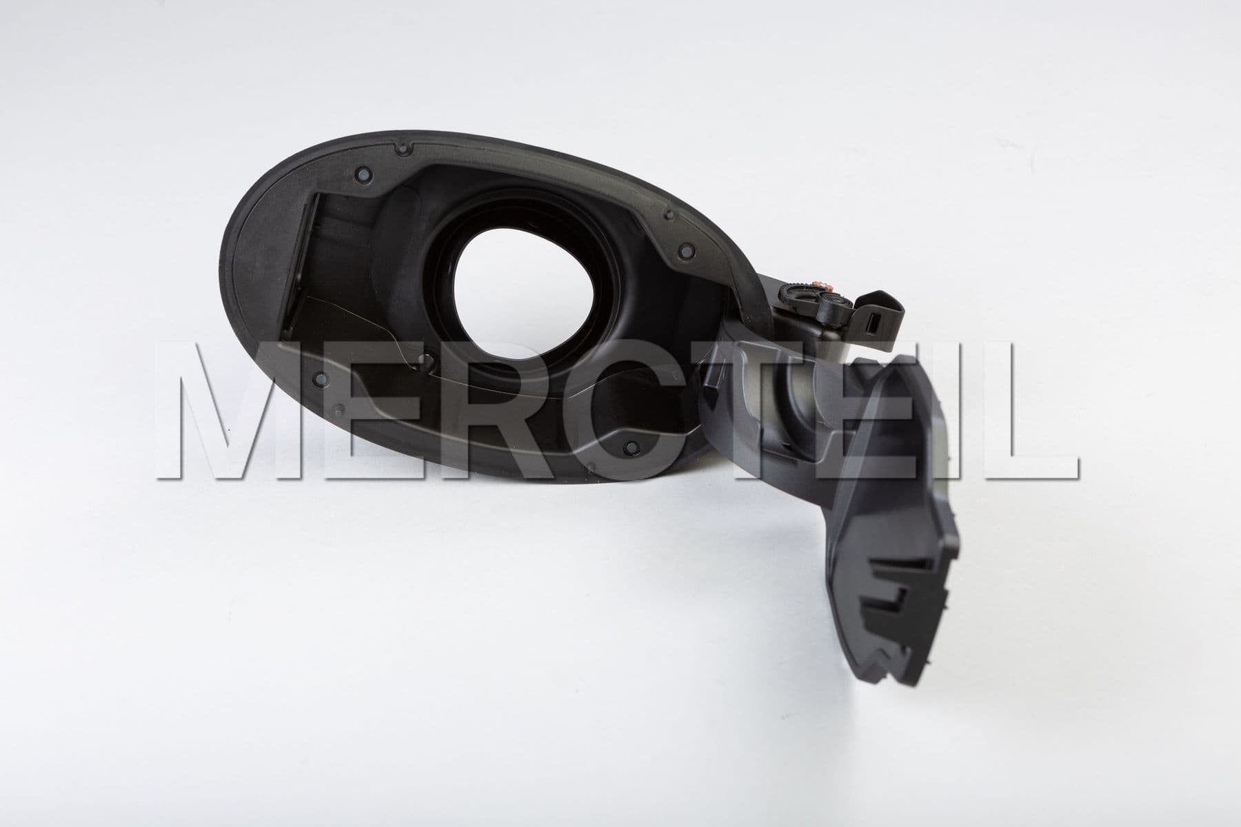 A2176309900 MERCEDES-BENZ TANK FILLER RECESS