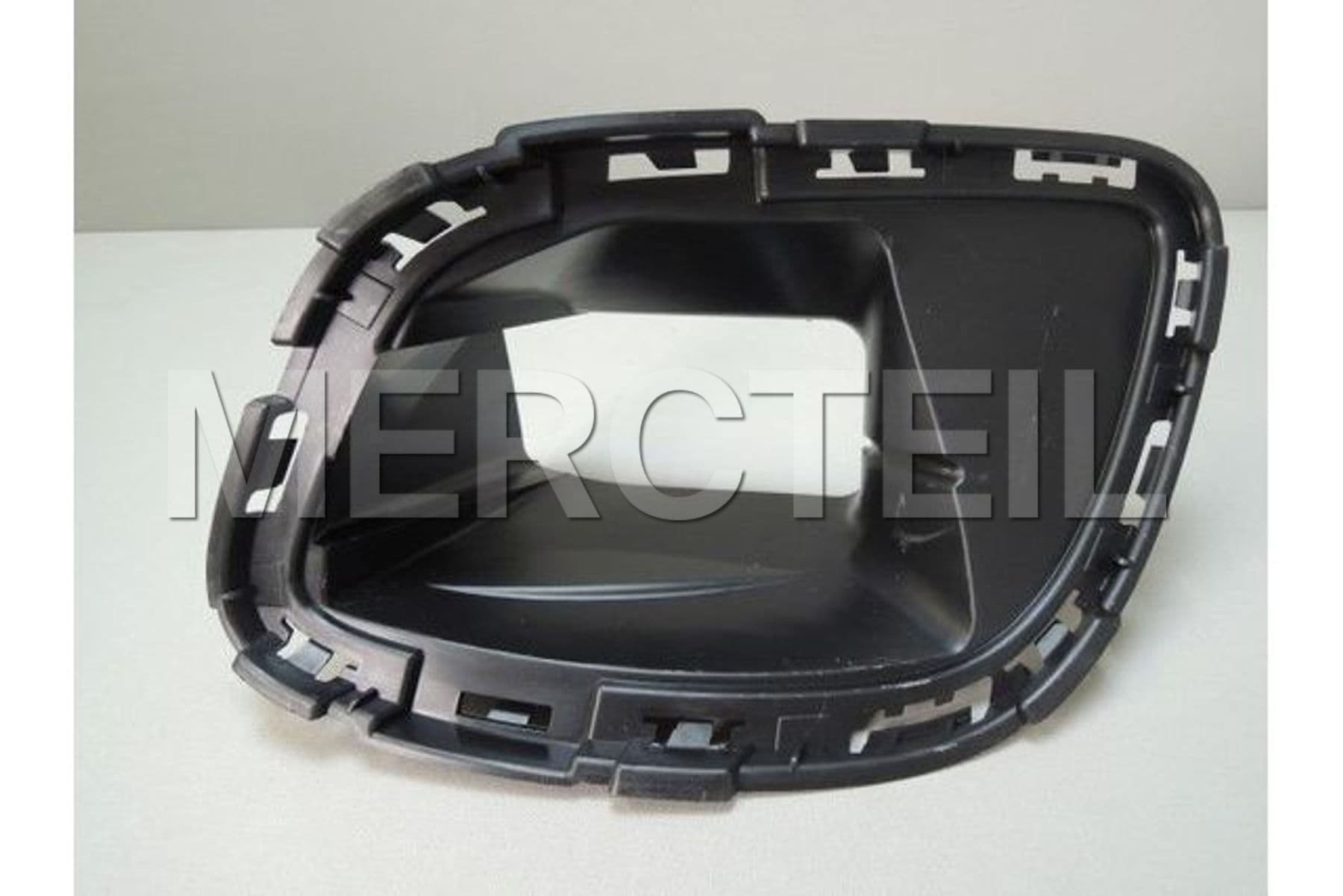 Buy the spare part Mercedes-Benz A2178854700 air duct segment 