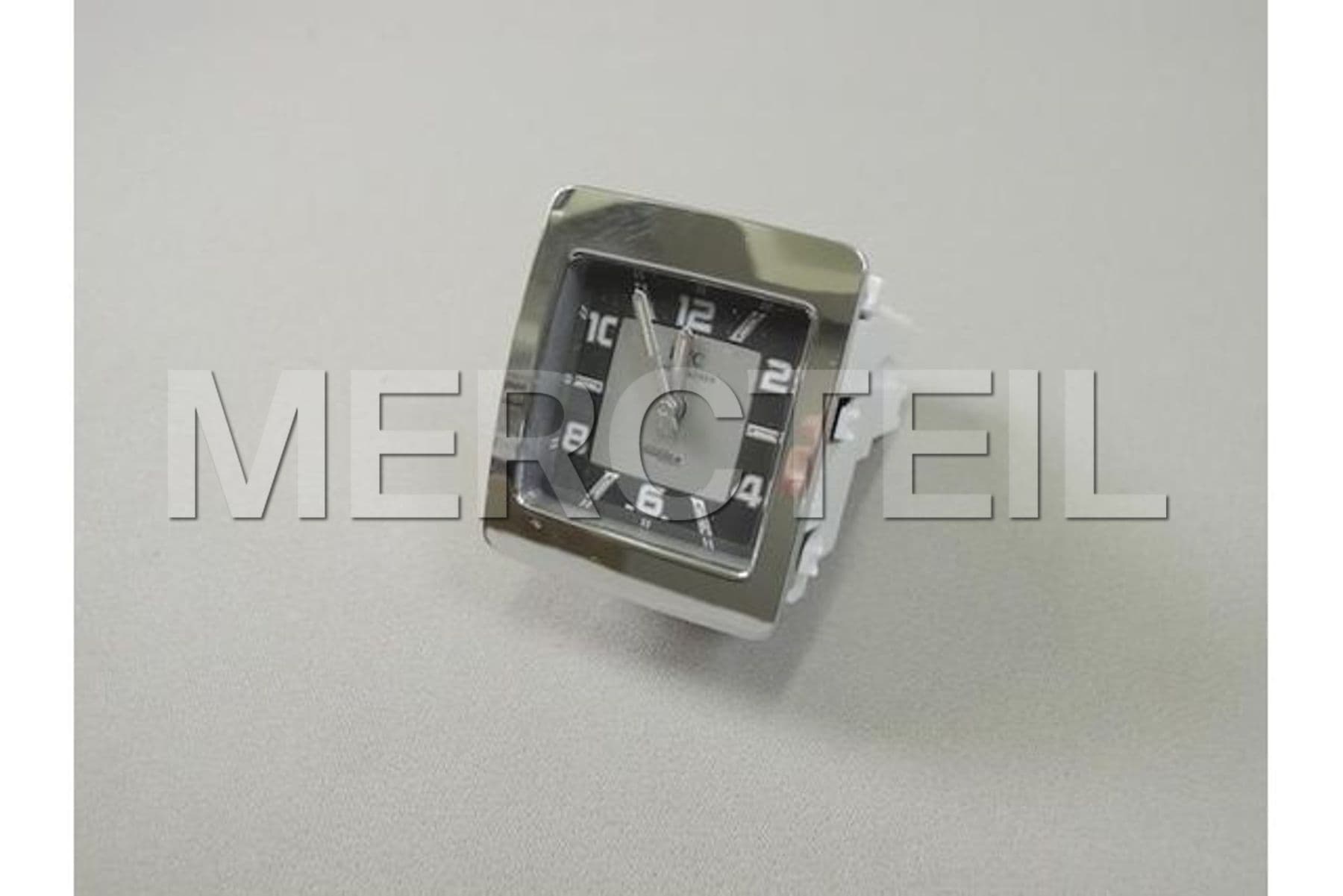 A2188270170 MERCEDES-BENZ ANALOG CLOCK