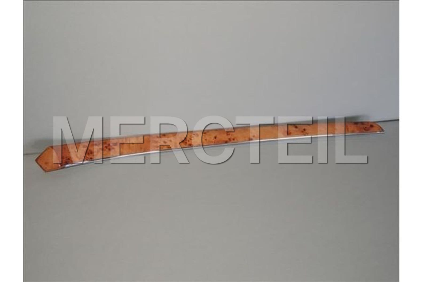 A2217204222 MERCEDES-BENZ TRIM STRIP