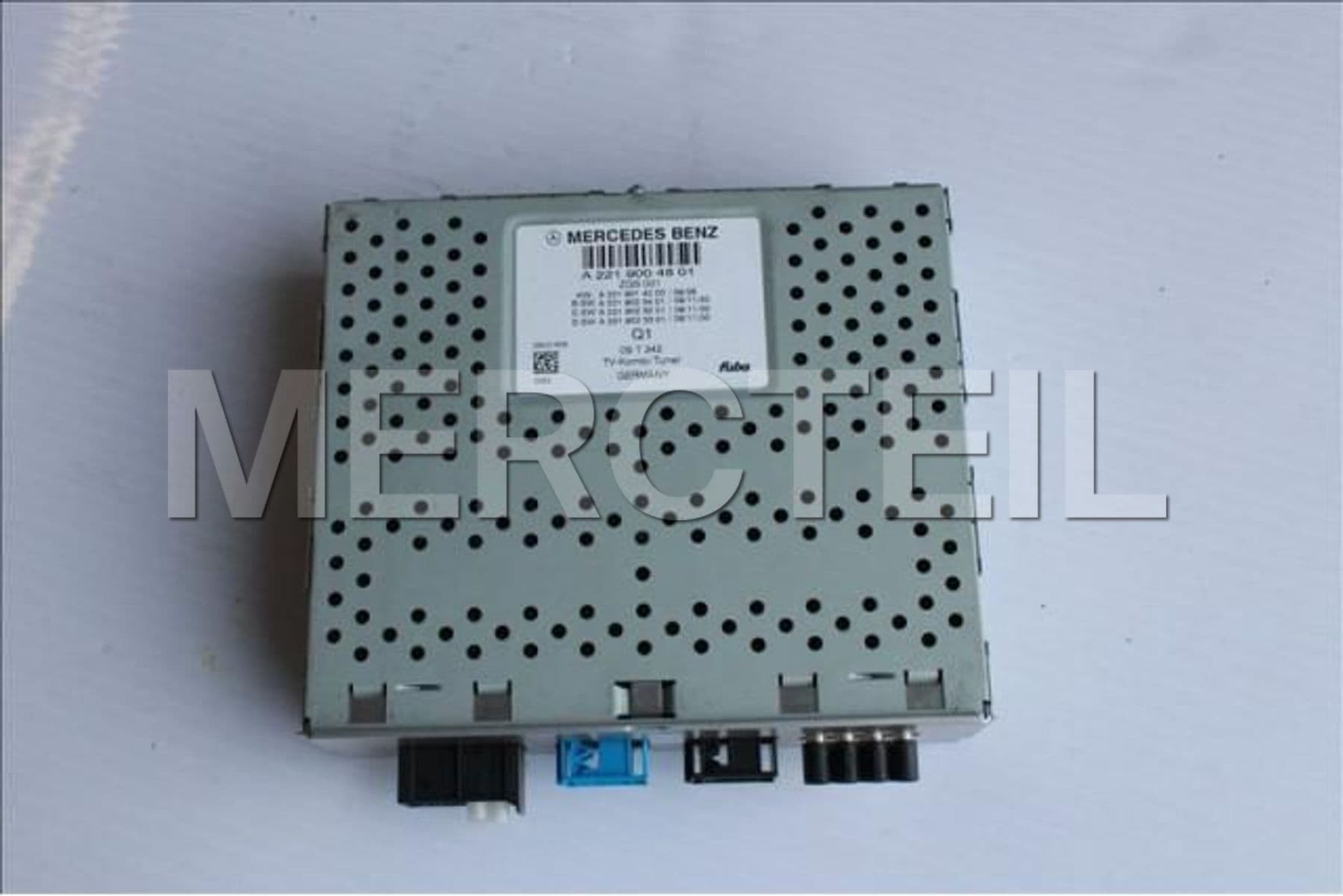 Buy the spare part Mercedes-Benz A2219004801 control unit