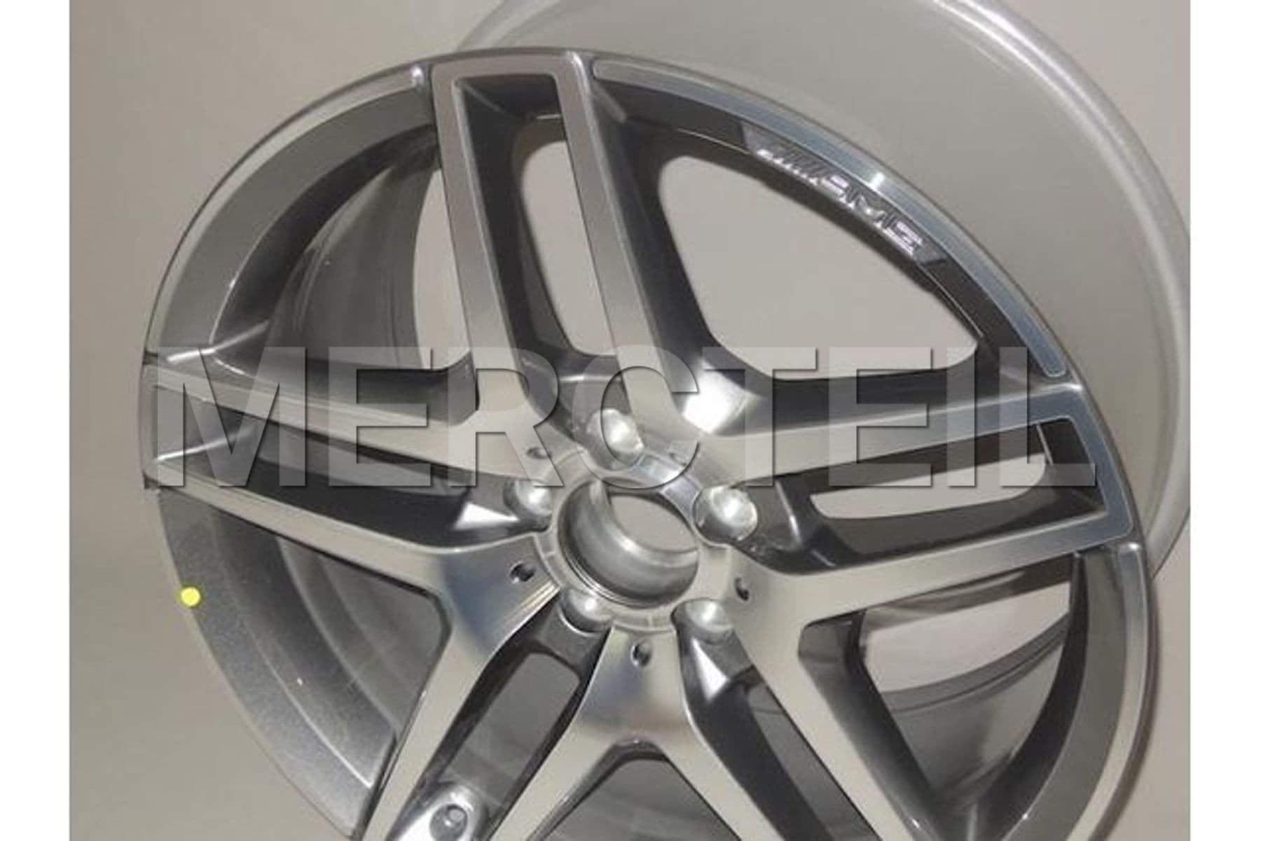 A22240101007X21 MERCEDES-BENZ SPOKE WHEEL