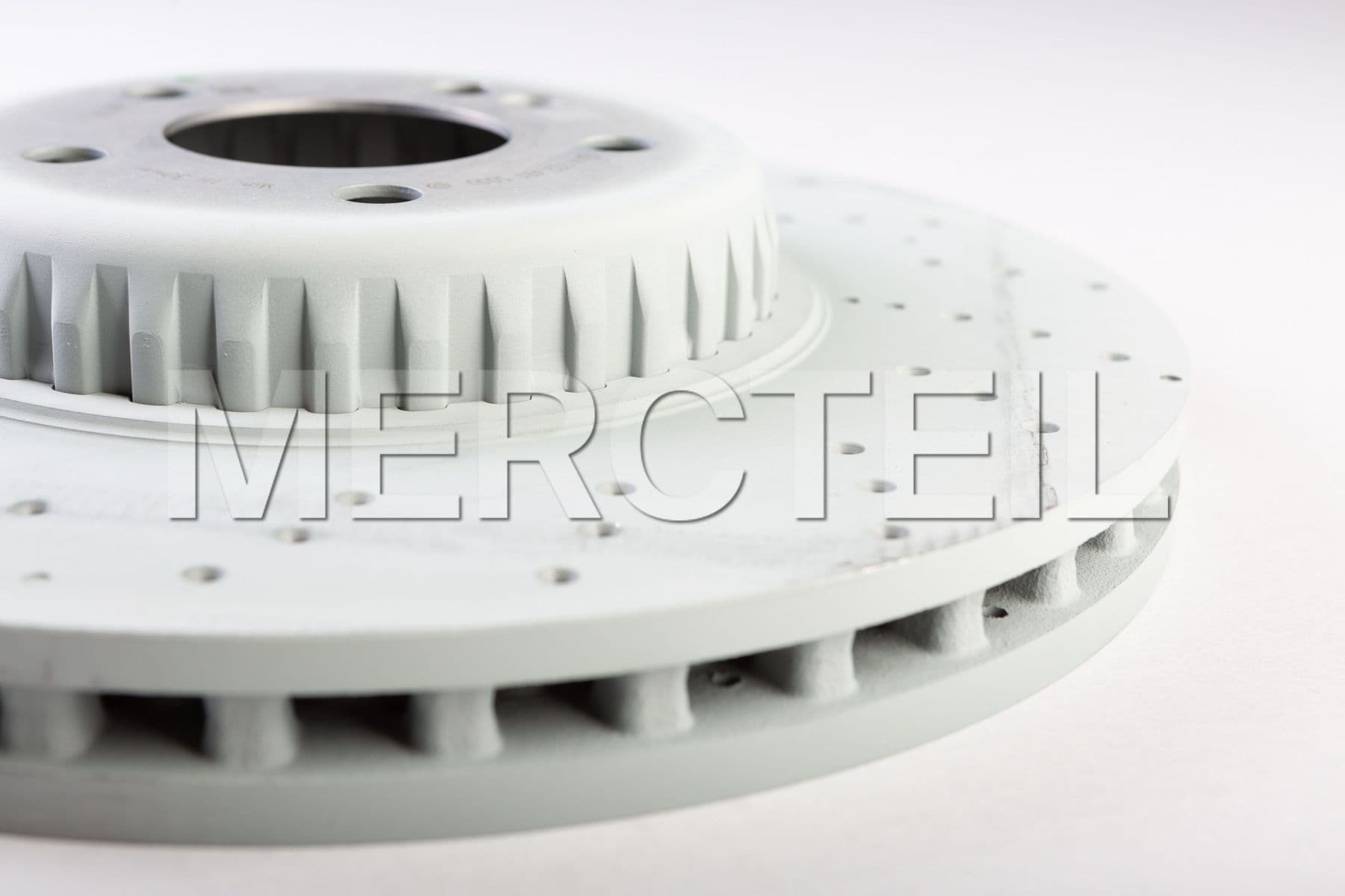 Buy the spare part Mercedes-Benz A2224215000 brake disk vented