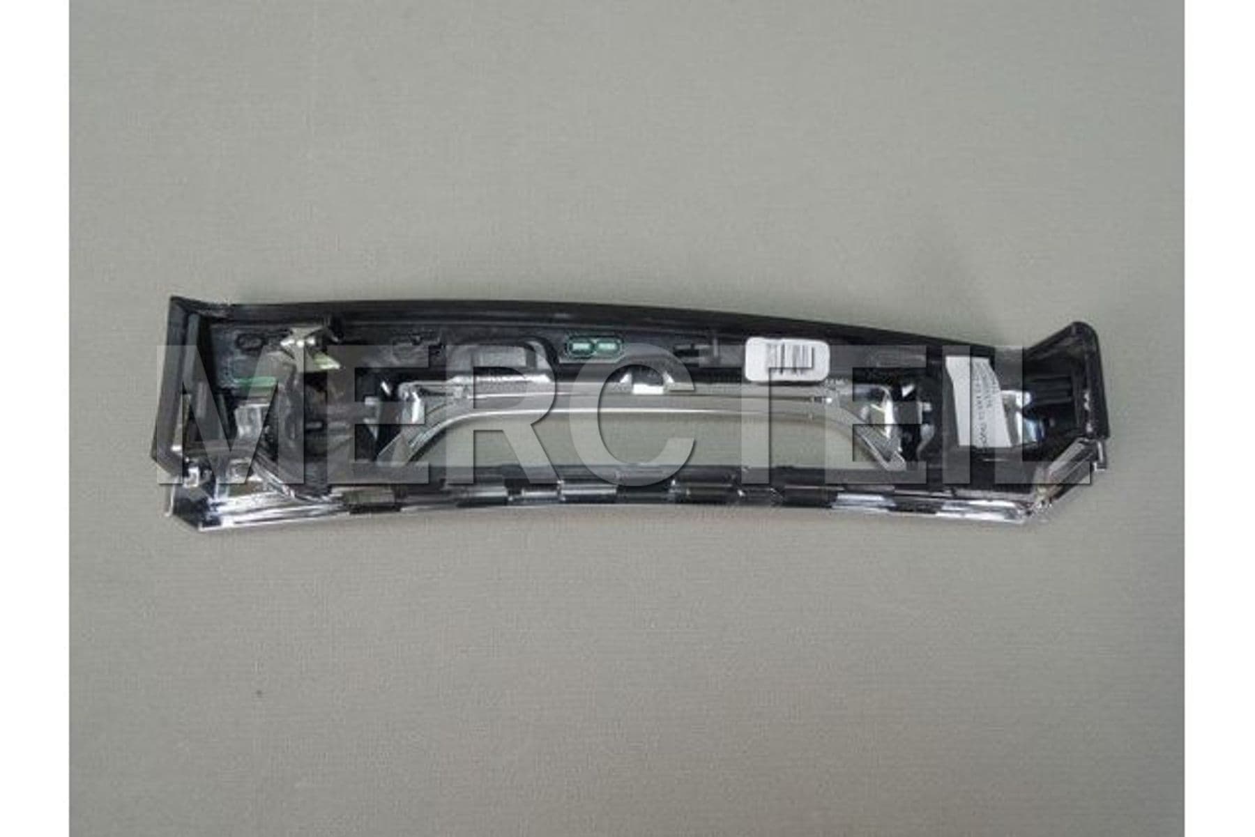 A2226801171 MERCEDES-BENZ TRIM STRIP