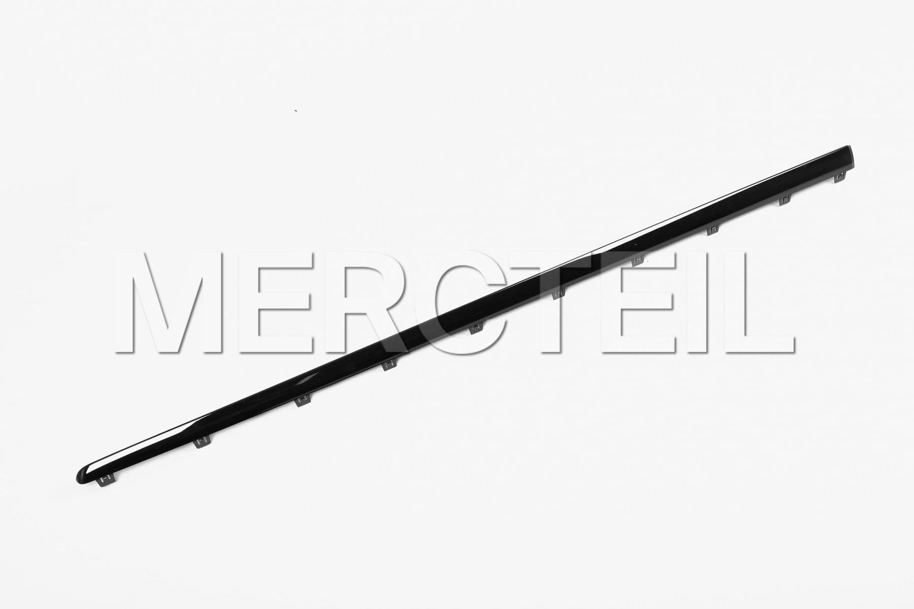 A2226946300 MERCEDES-BENZ ORNAMENTAL TRIM