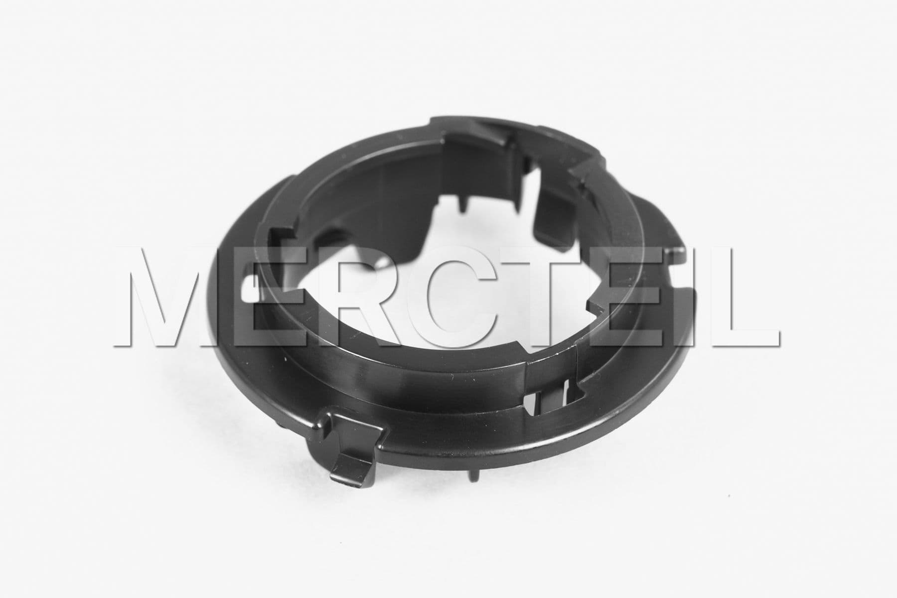 Buy the spare part Mercedes-Benz A2226950359 trim ring