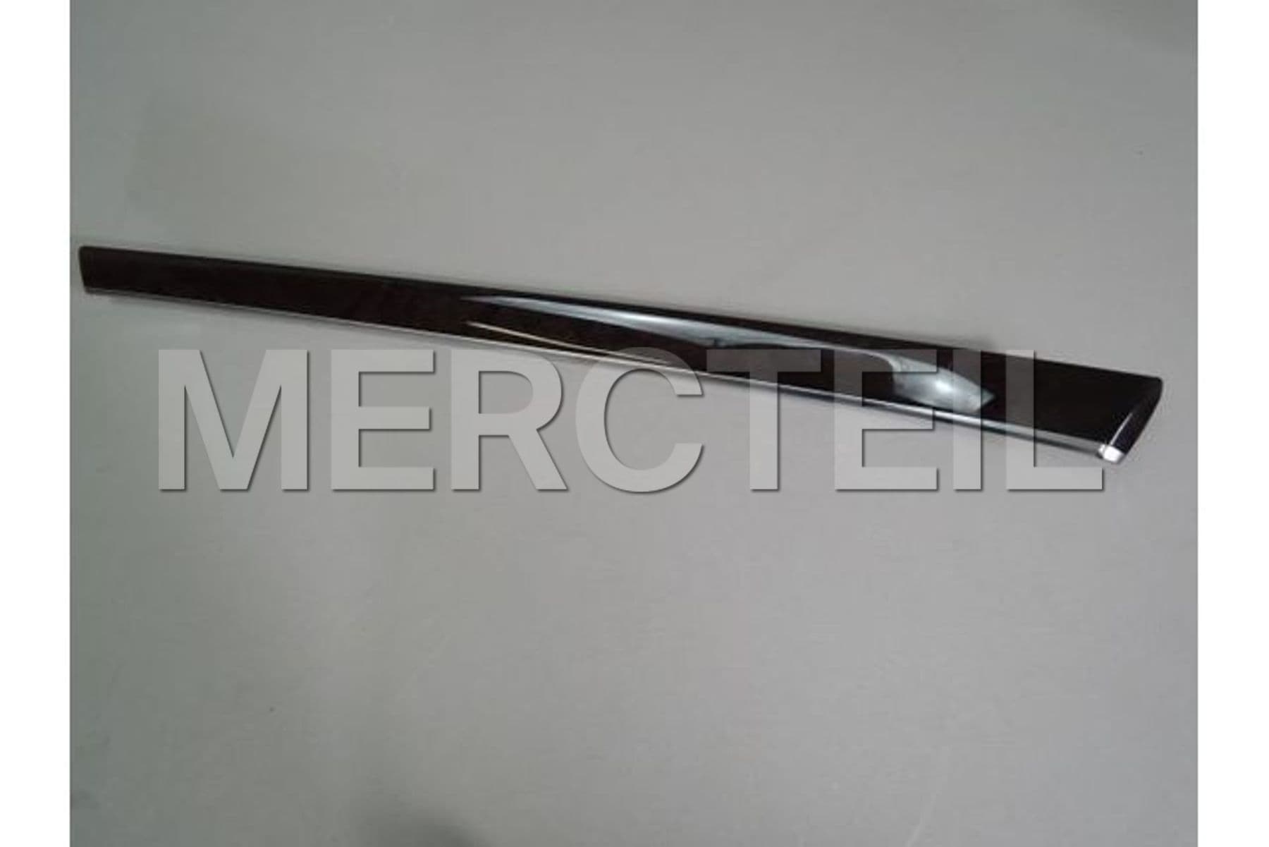 A2227207302 MERCEDES-BENZ TRIM STRIP