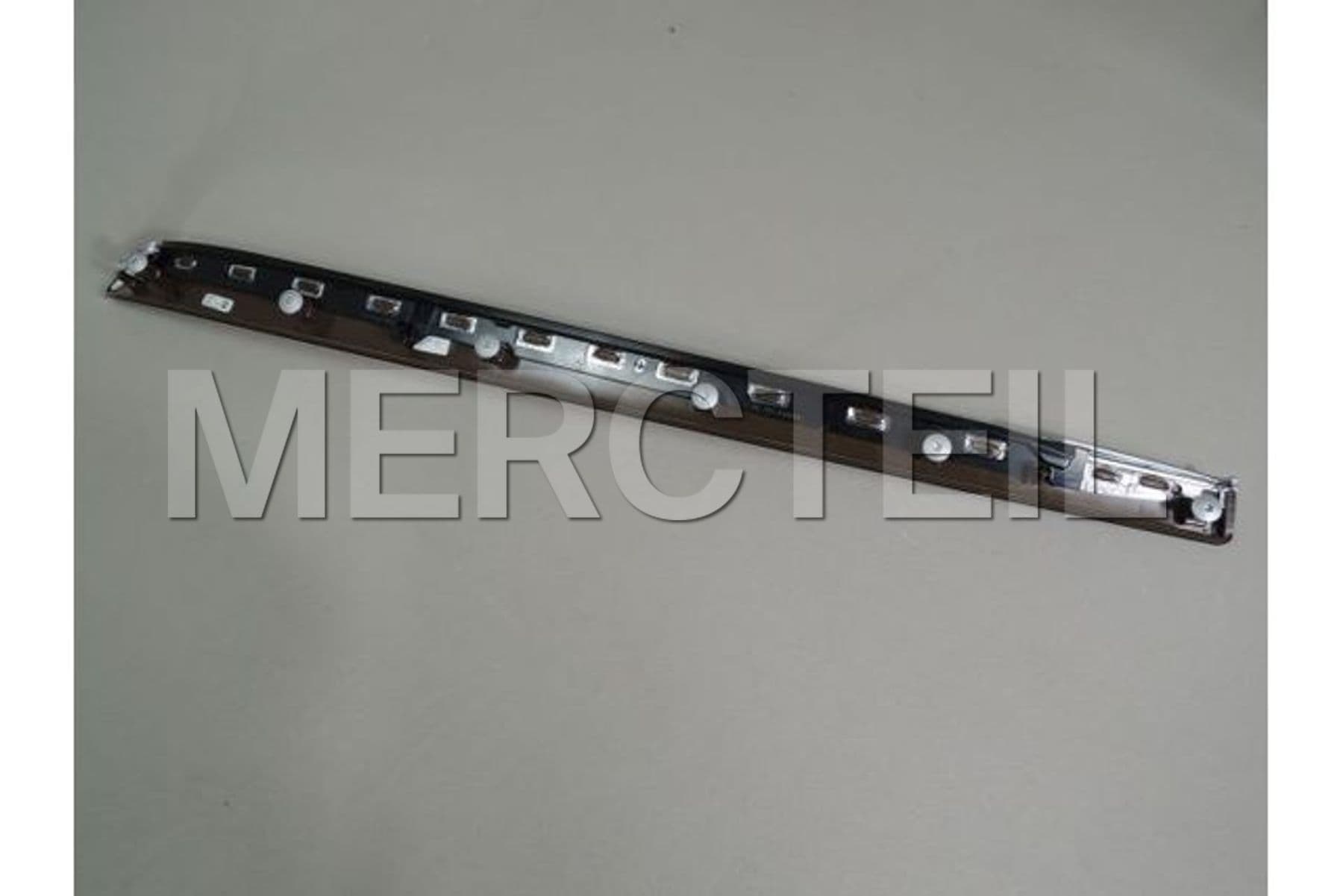 A2227207402 MERCEDES-BENZ TRIM STRIP