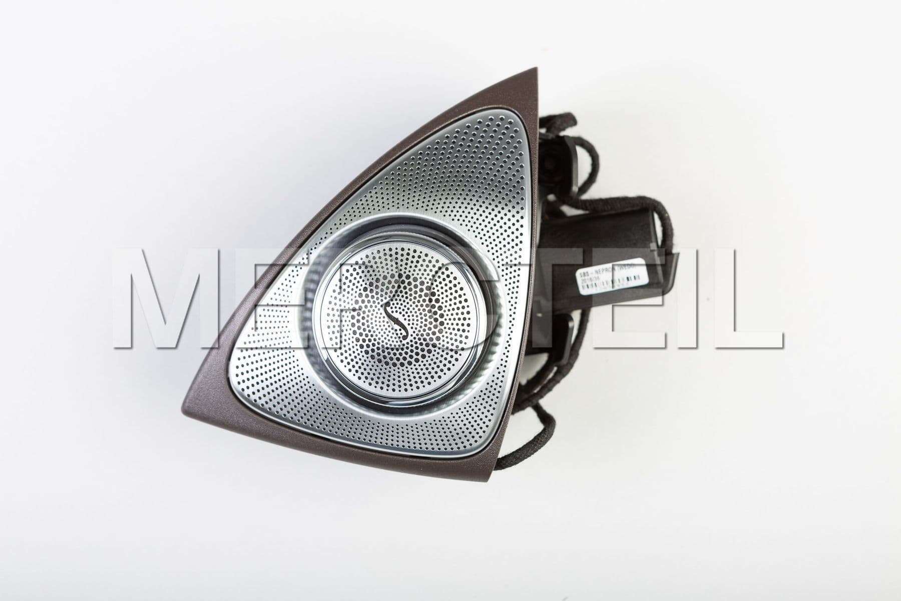 Buy the spare part Mercedes-Benz A22272095008Q96 paneling window frame 