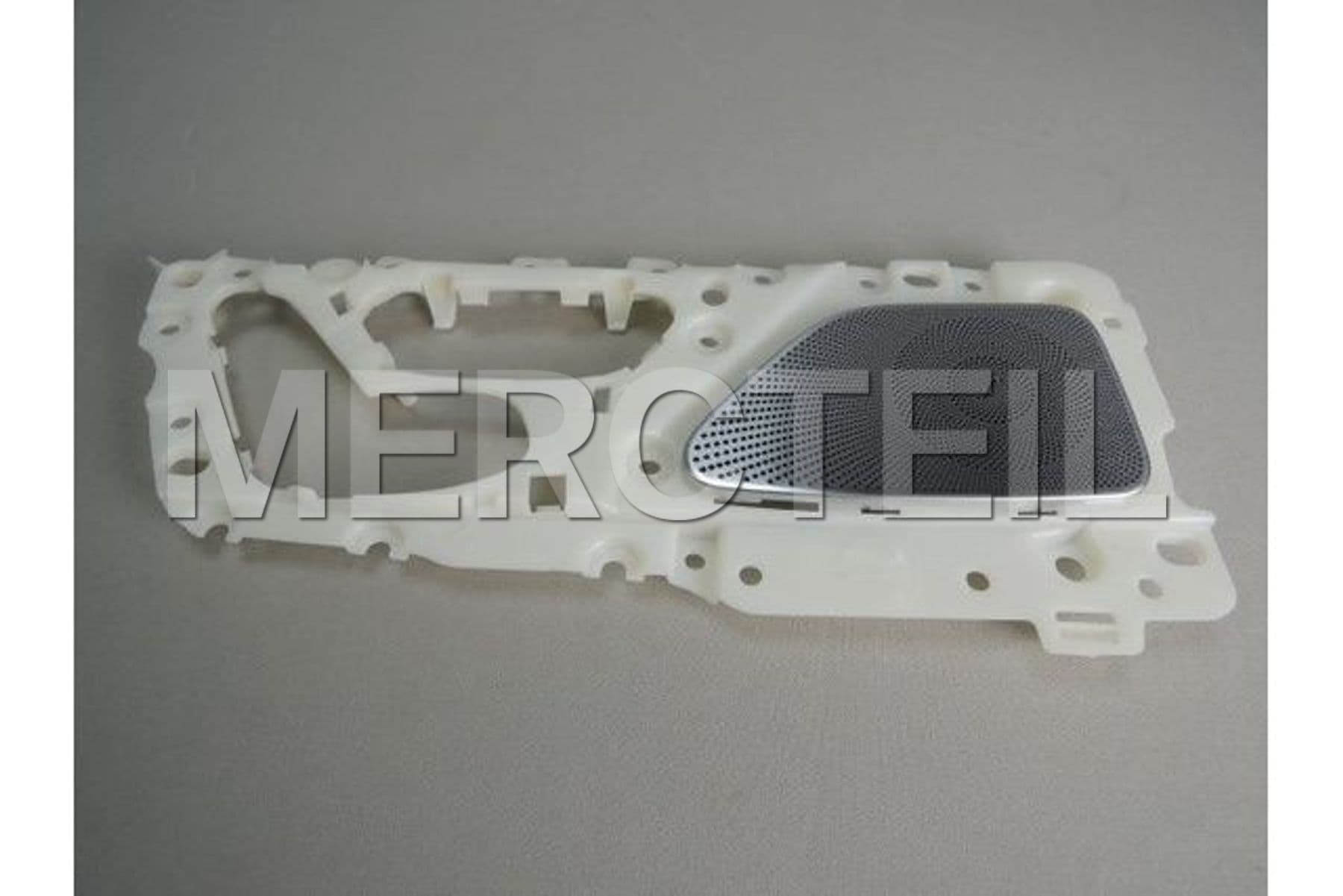 A22282017122A77 MERCEDES-BENZ ABDECKGITTER