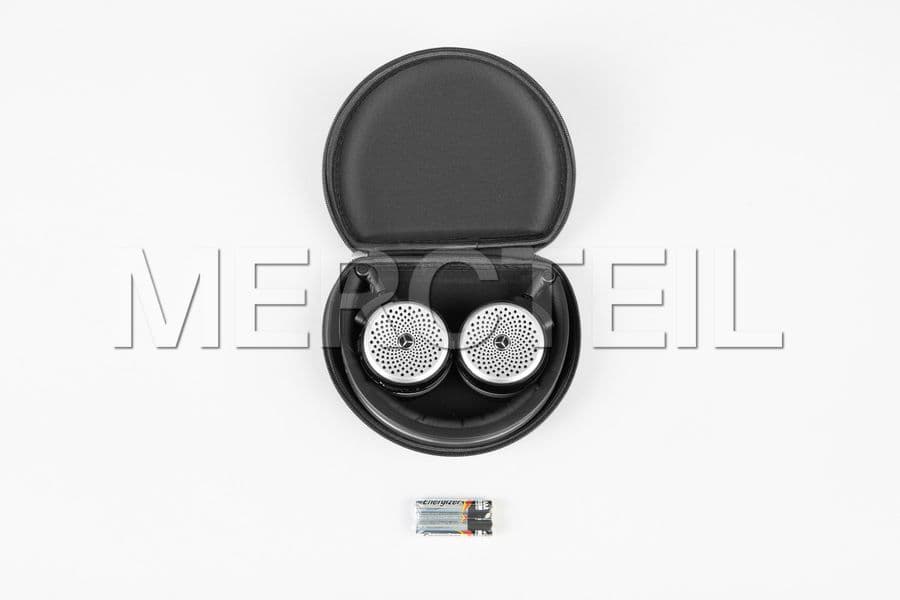 Buy the spare part Mercedes-Benz A2228205001 headphone