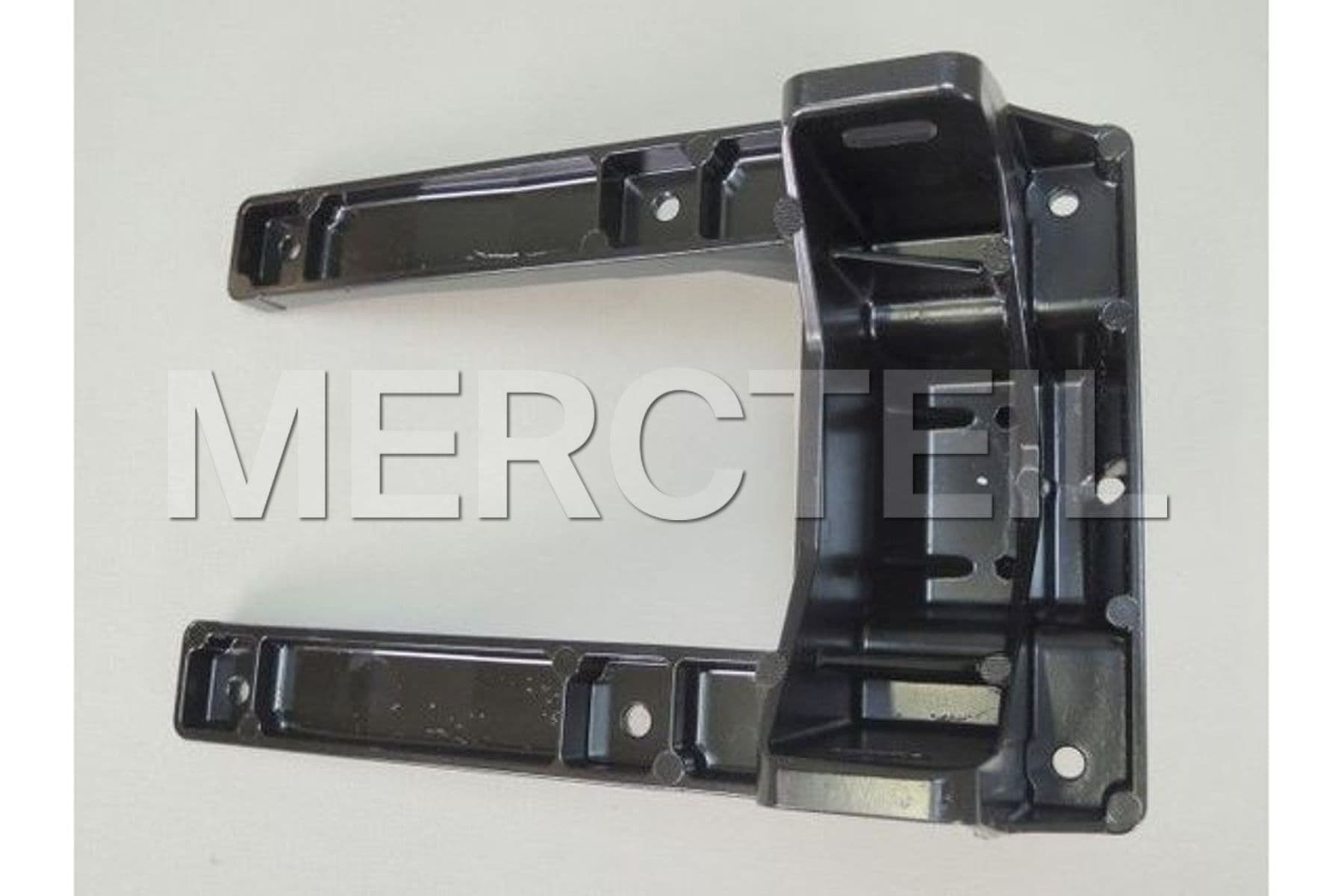 Buy the spare part Mercedes-Benz A2228400016 reinforcement