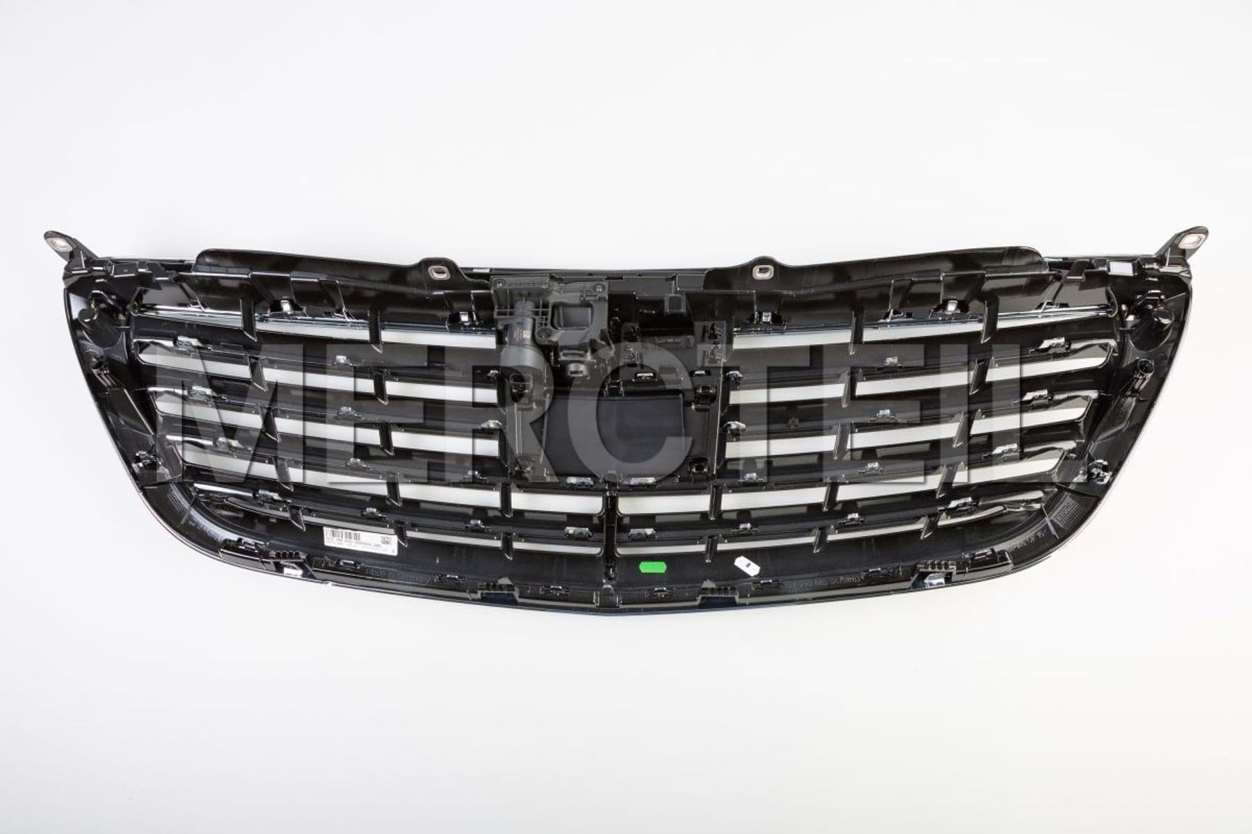 A22288004839040 MERCEDES-BENZ RADIATOR TRIM