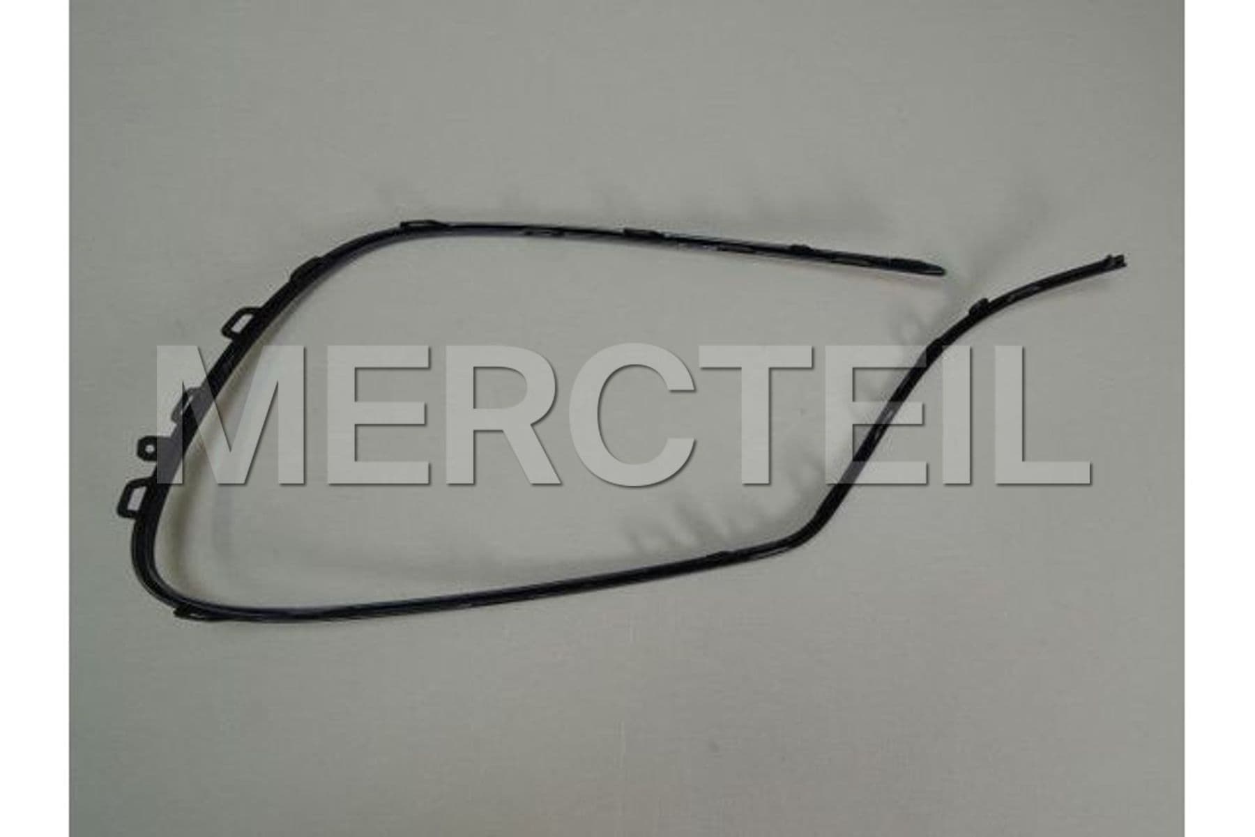 A2228850801 MERCEDES-BENZ TRIM STRIP