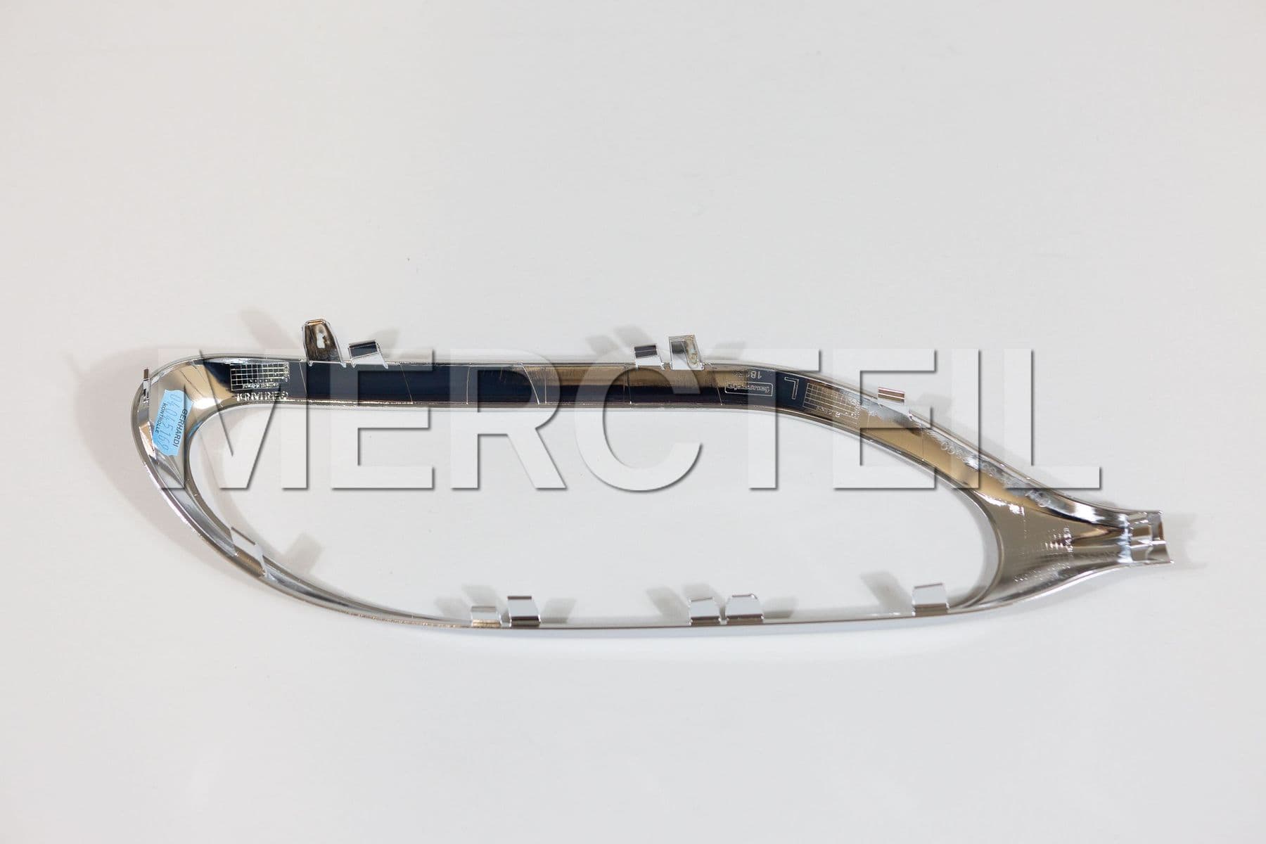 A2228852900 MERCEDES-BENZ TRIM STRIP