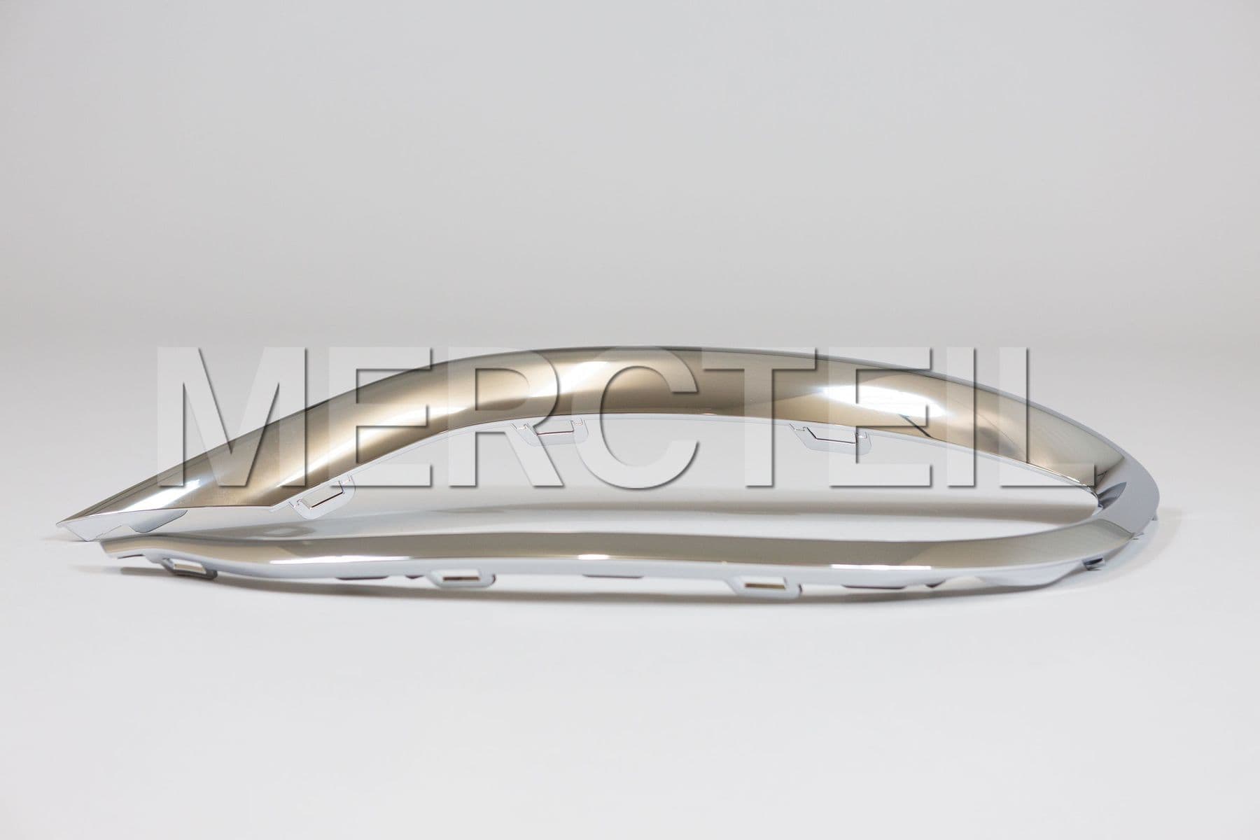 A2228854600 MERCEDES-BENZ TRIM STRIP