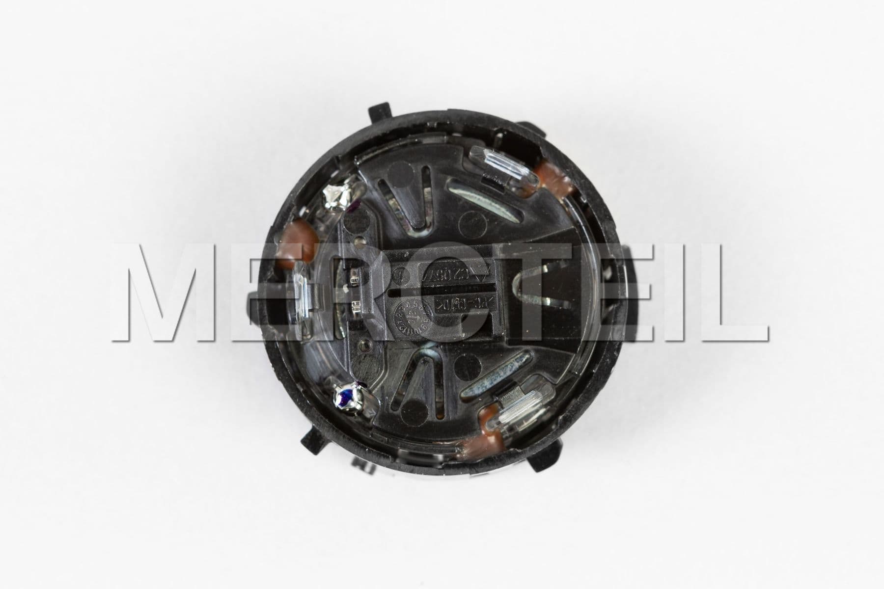Buy the spare part Mercedes-Benz A2238207600 speaker